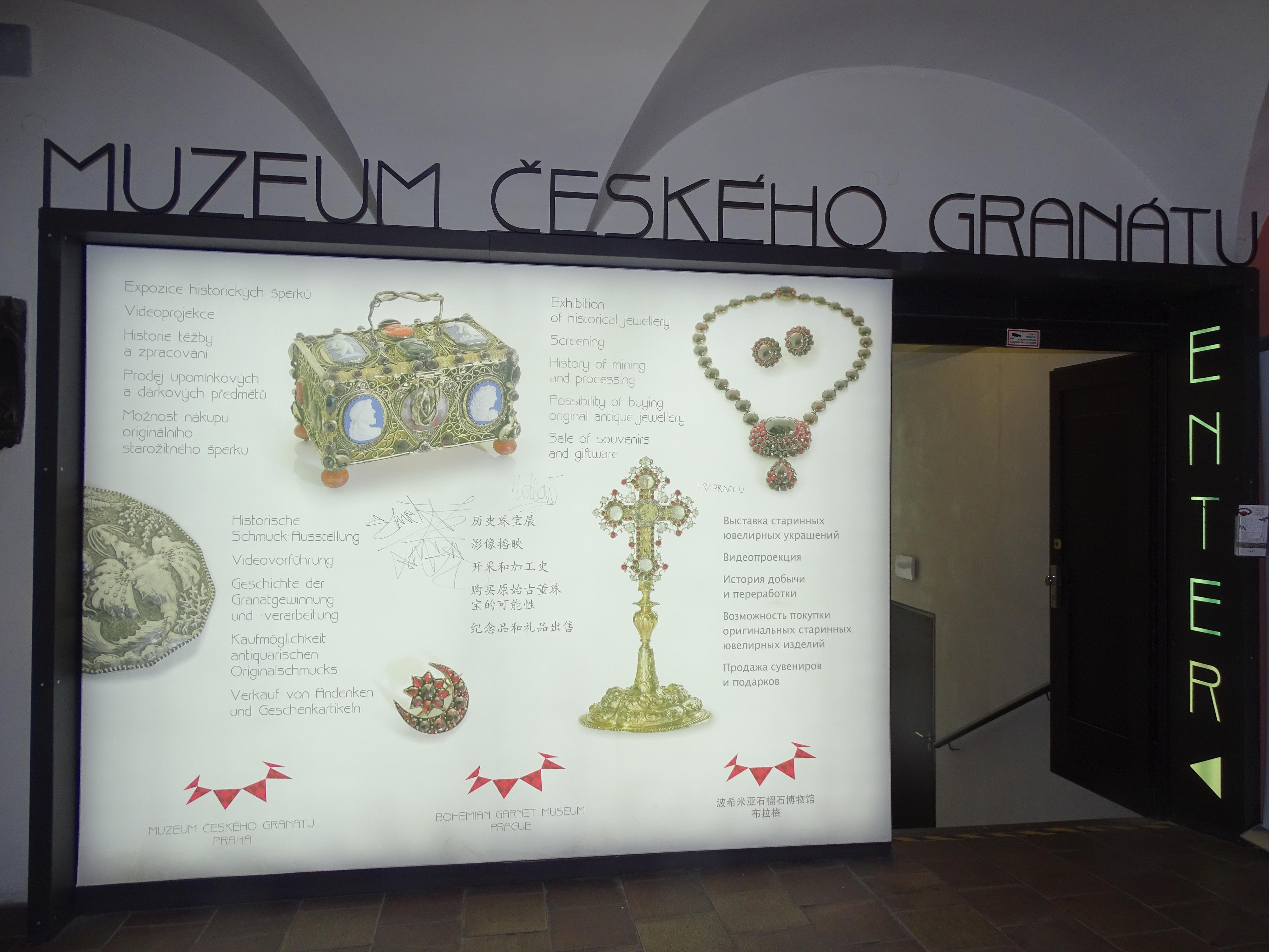 Muzeum českého granátu Praha foto 3