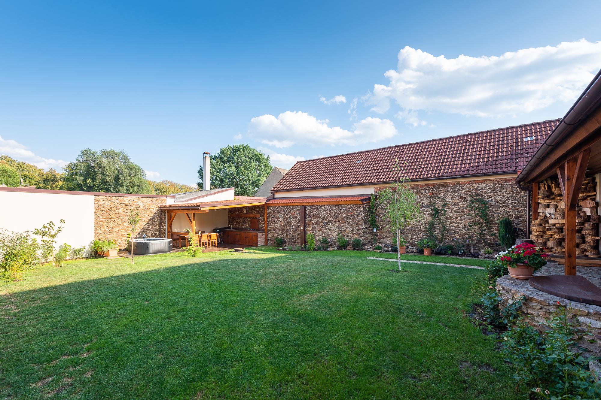 ADVENTURA HOME, s.r.o.