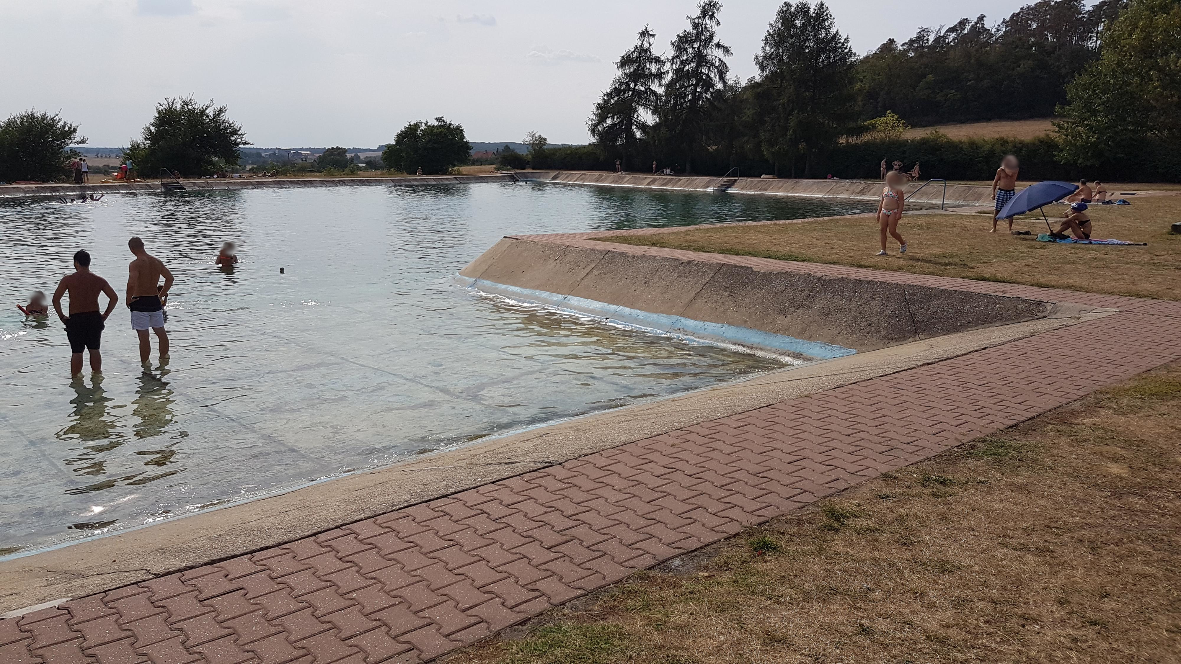 Koupaliště Všejany