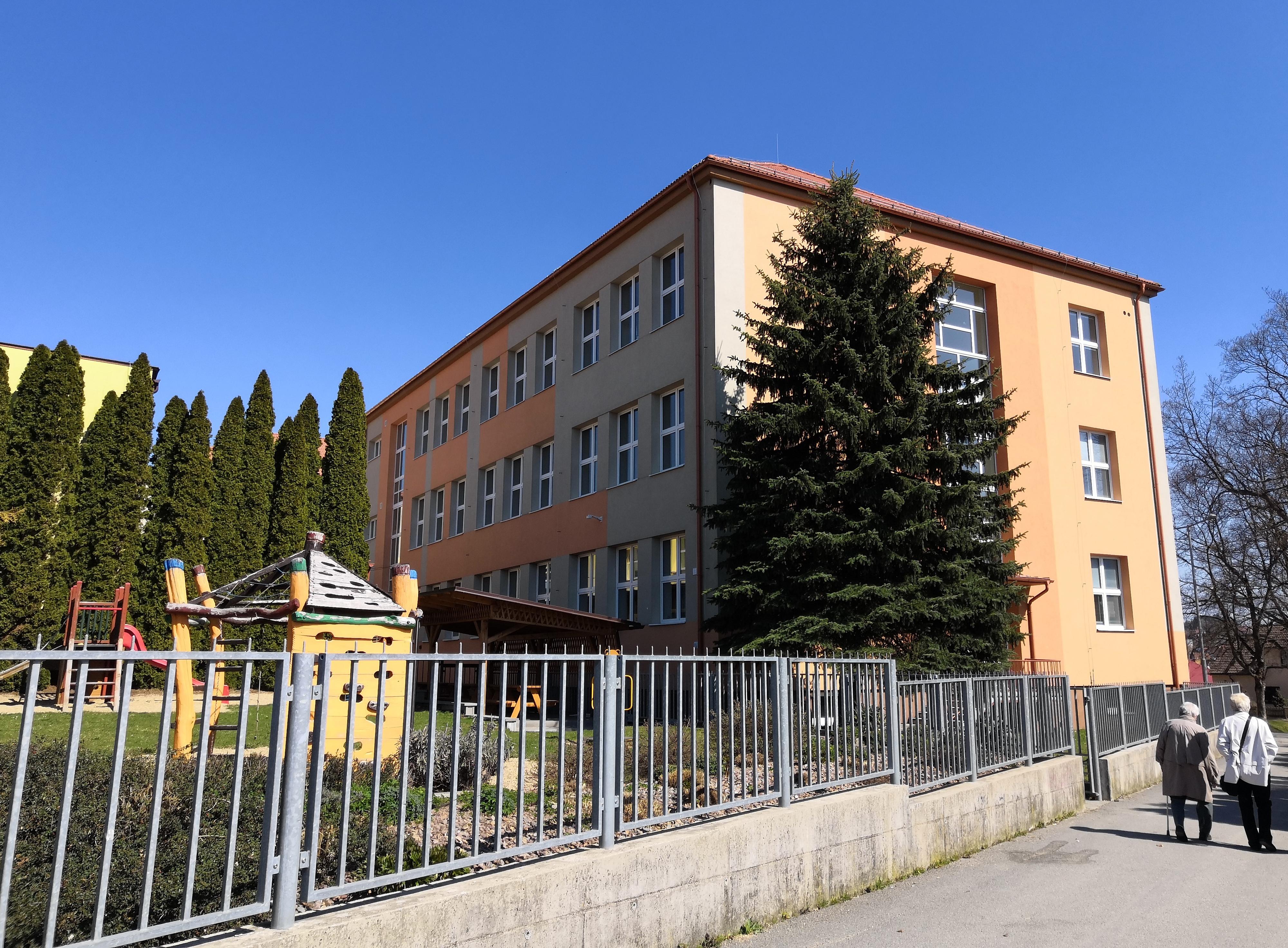 ZŠ T.G. Masaryka, Bystřice nad Pernštejnem foto 2