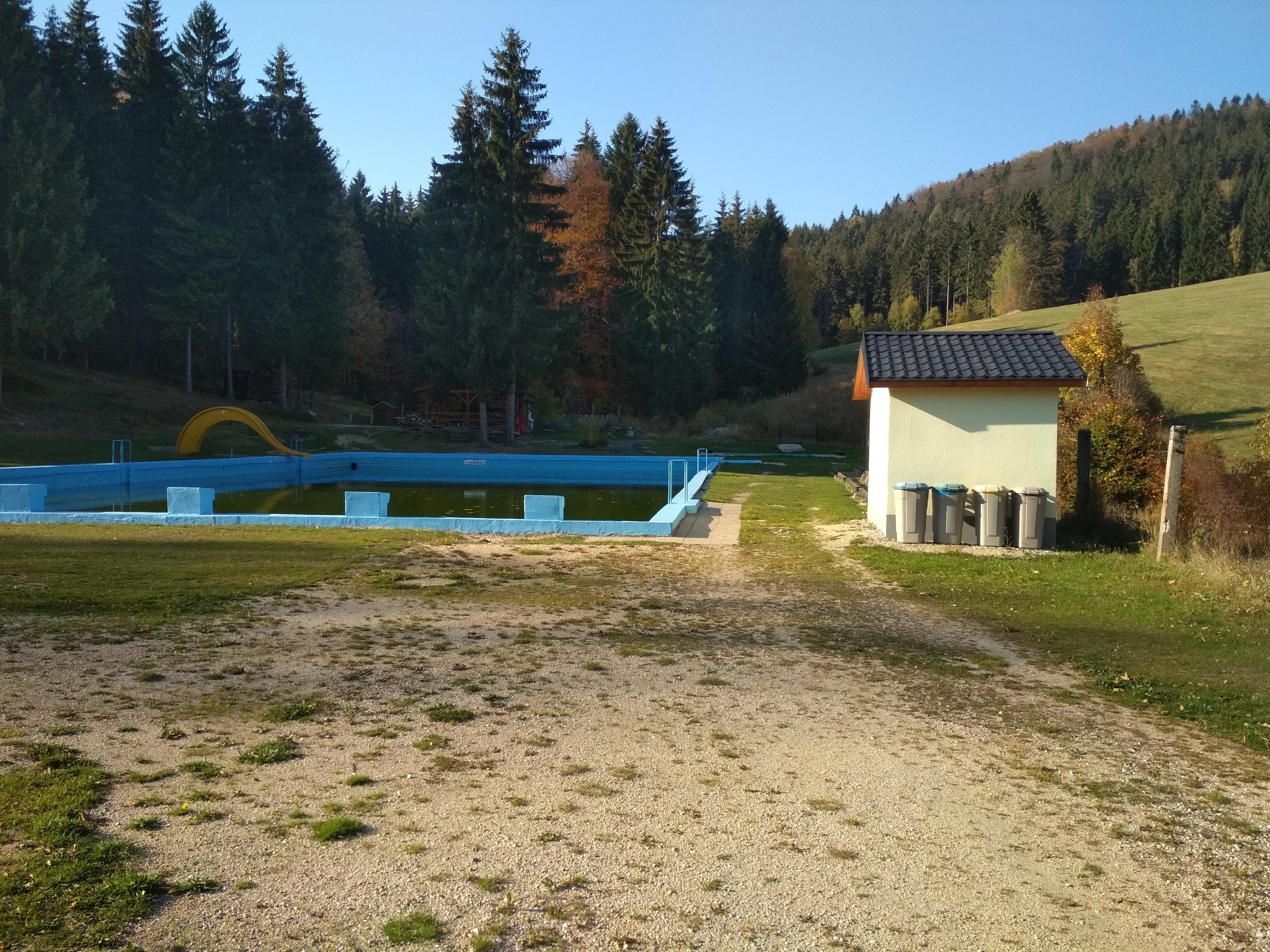 Koupaliště Lučany nad Nisou foto 2