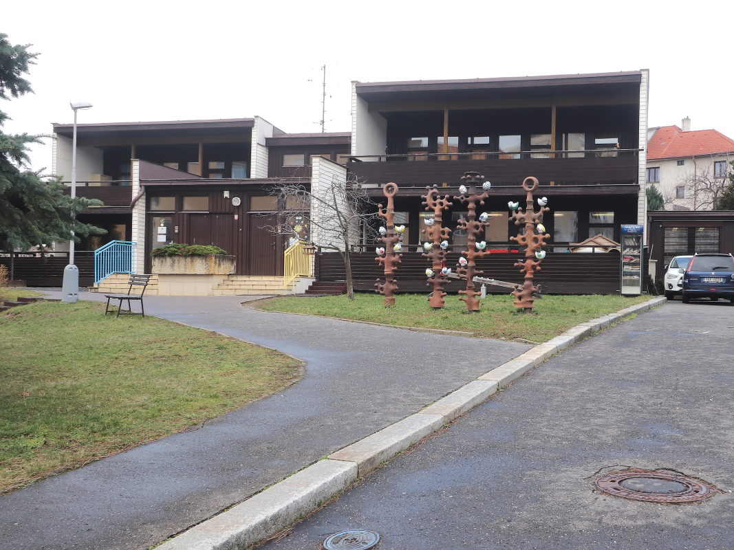 Mateřská škola, Praha 3, Na Vrcholu 1a/1955 foto 2
