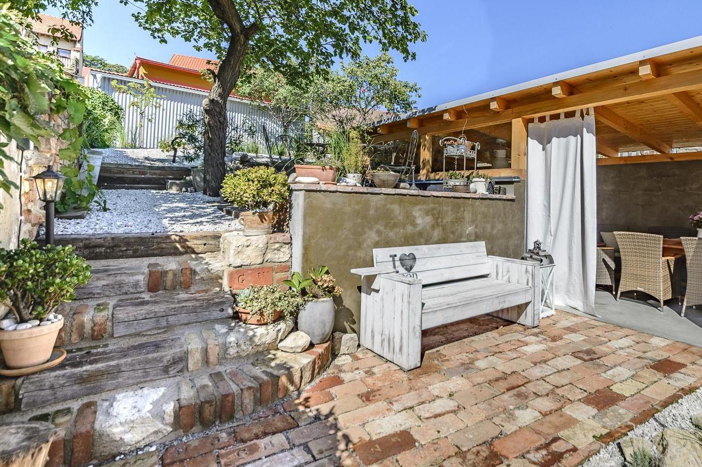 MIKULOV APARTMÁNY MAGISTR