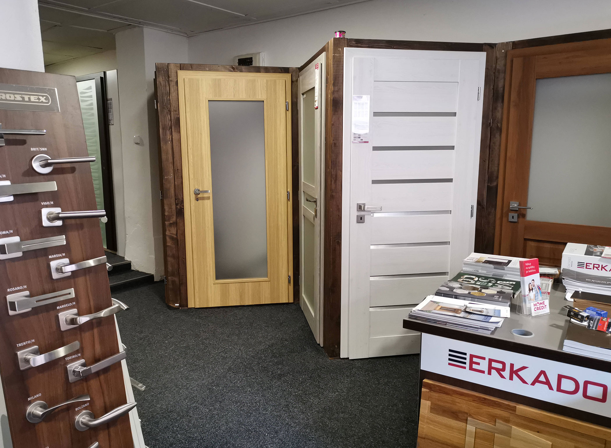 DveřeAZ | Prodej a montáž dveří a zárubní foto 2