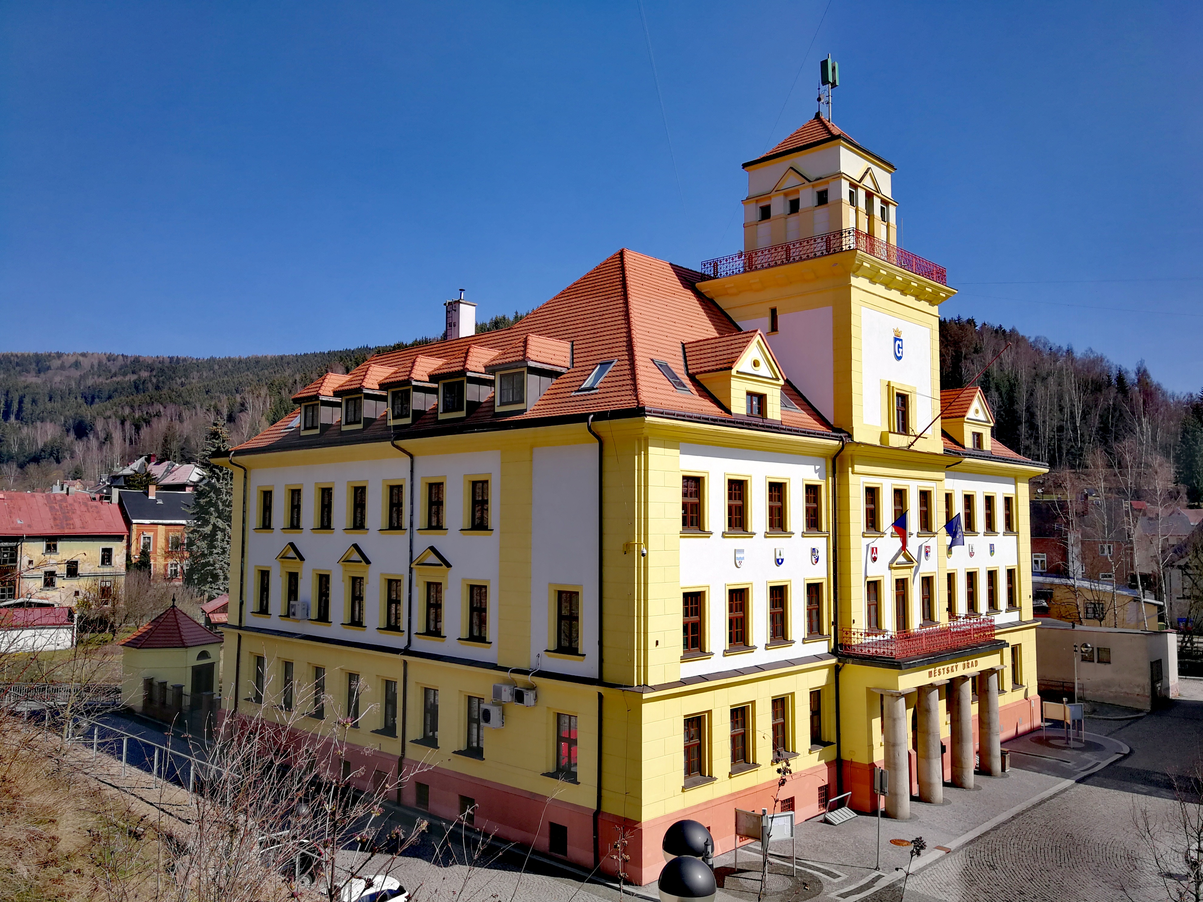 Kraslice - městský úřad foto 2