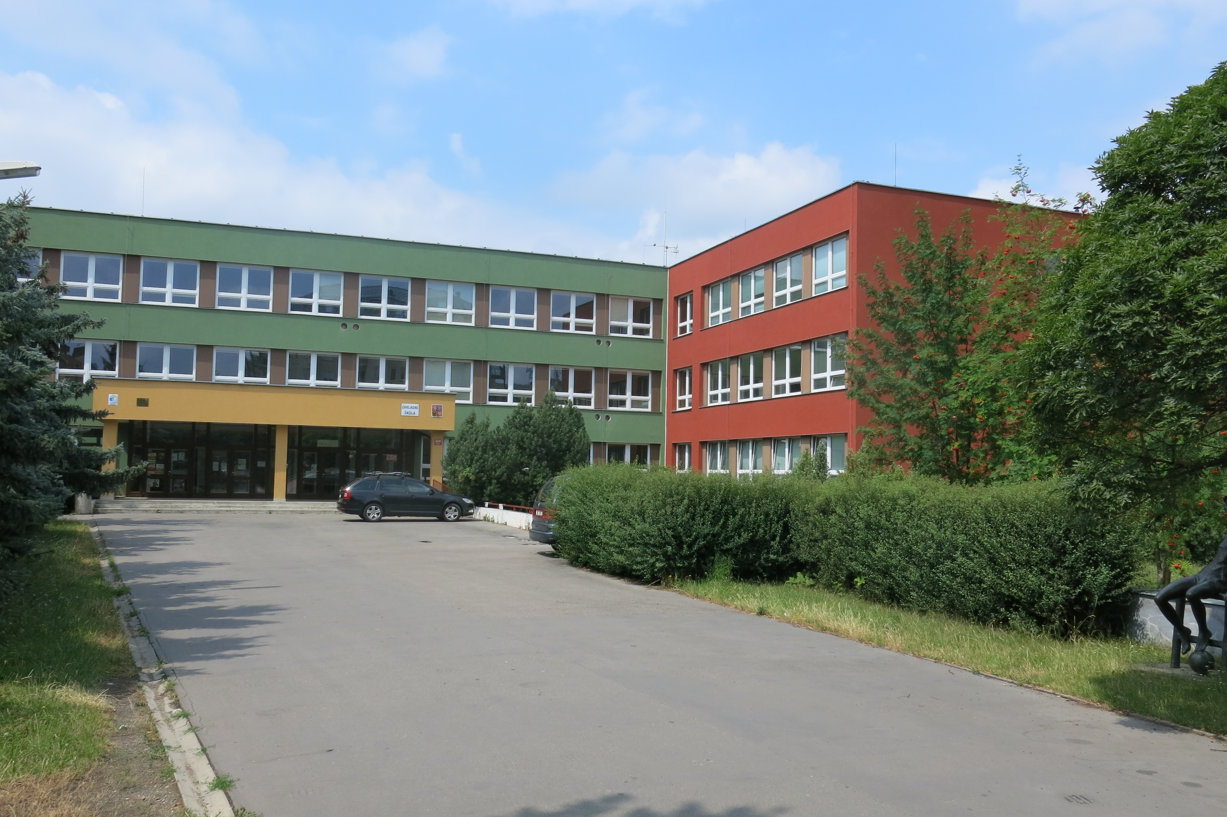 ZŠ Generála Janouška Praha 9