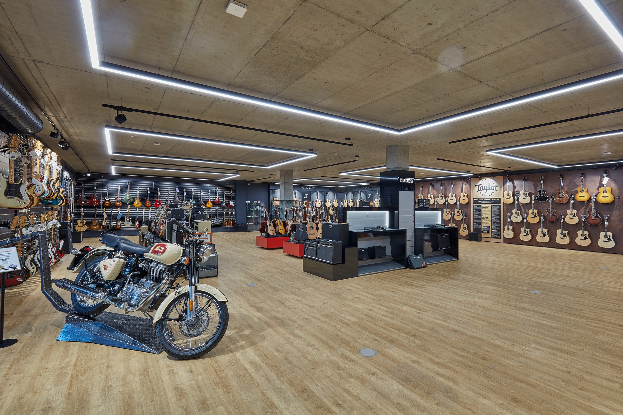 Kytary.cz - Prodejna Modřany foto 6