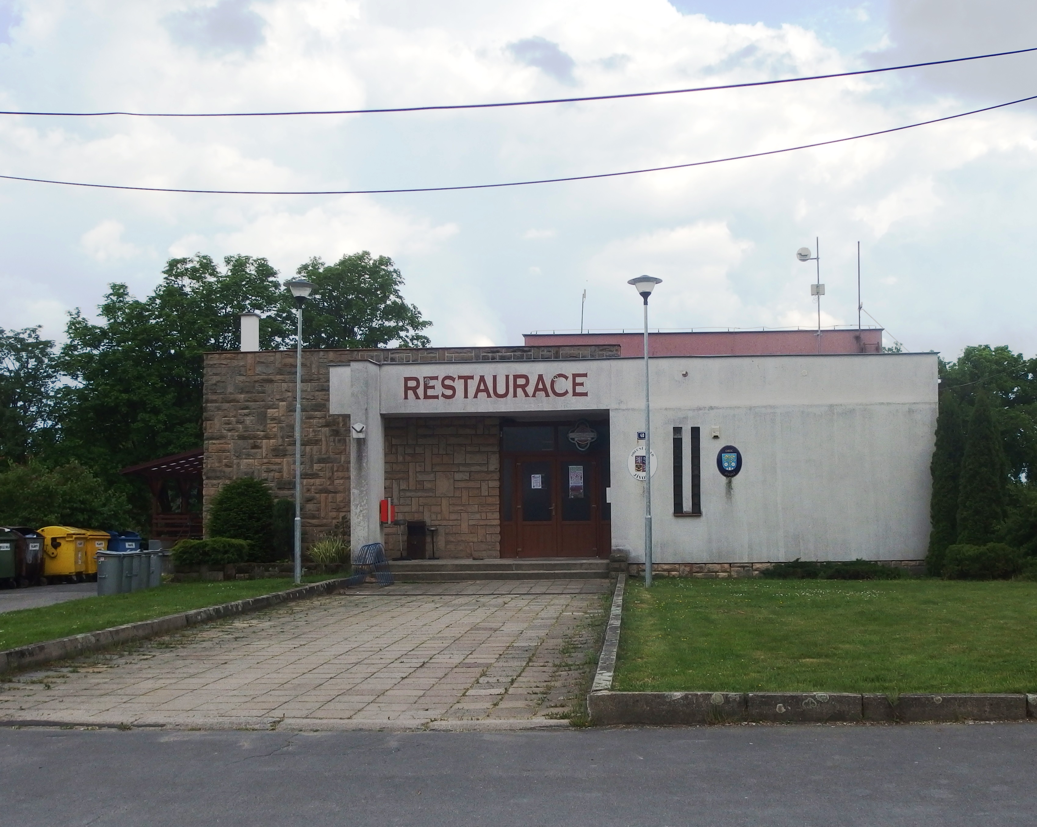 Jívoví - obecní úřad foto 1