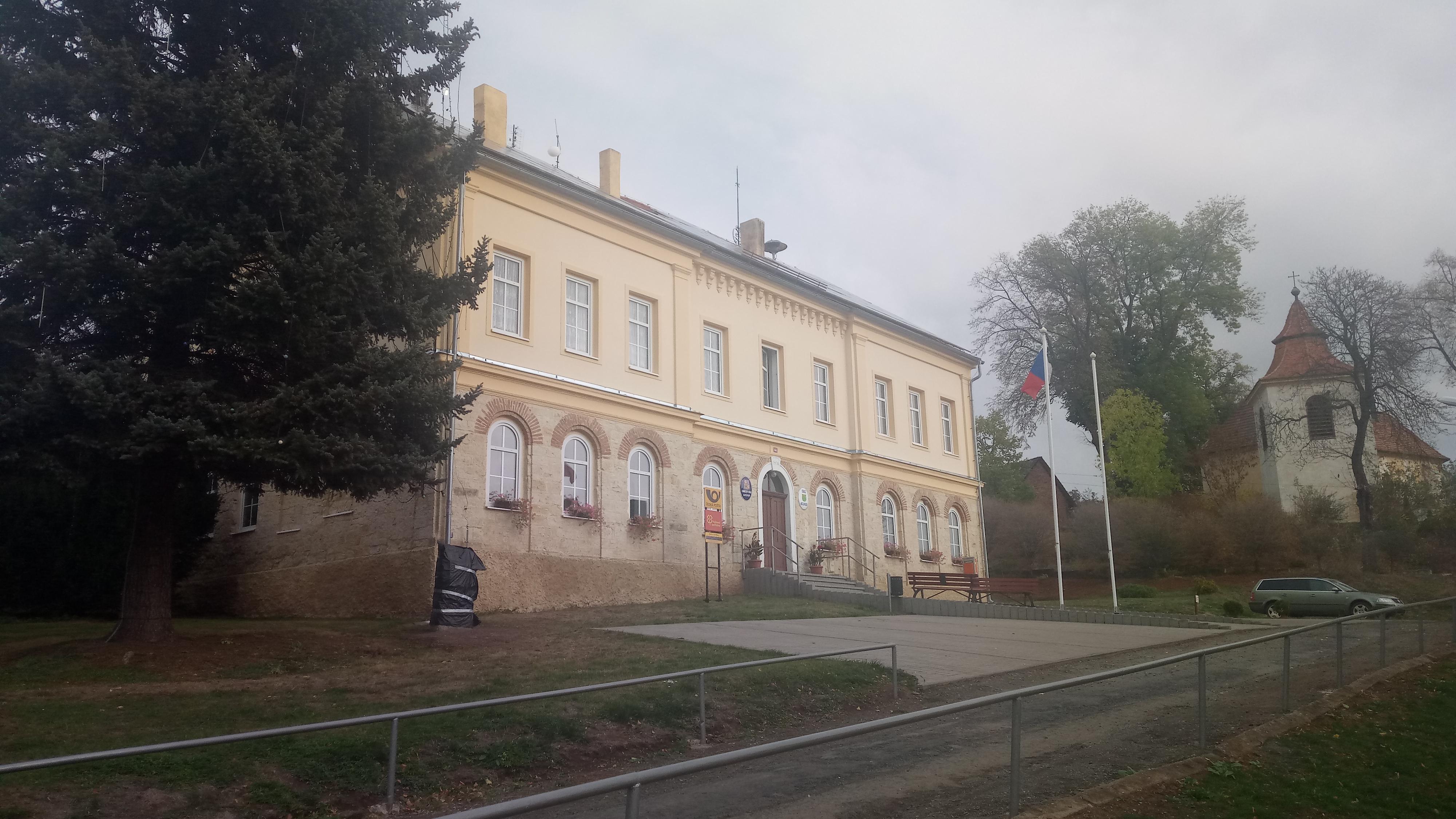 Kounov - obecní úřad foto 6