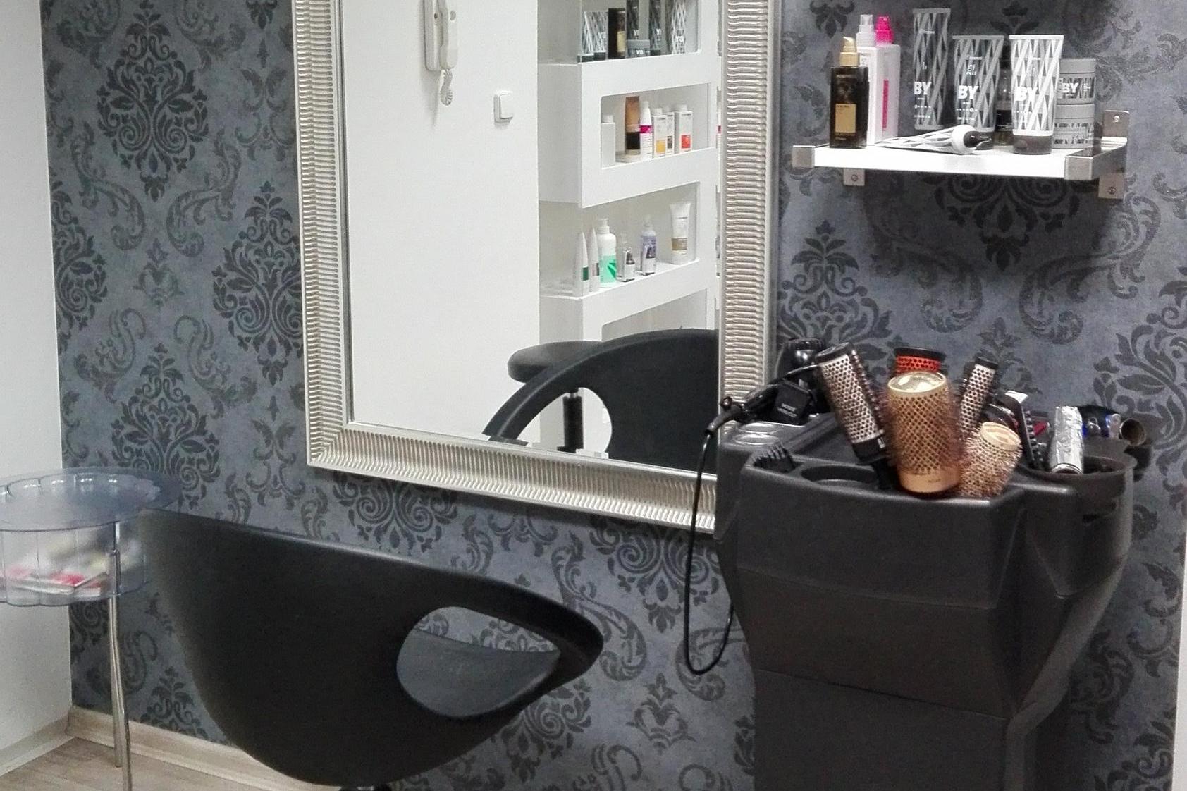 Kadeřnictví B-studio