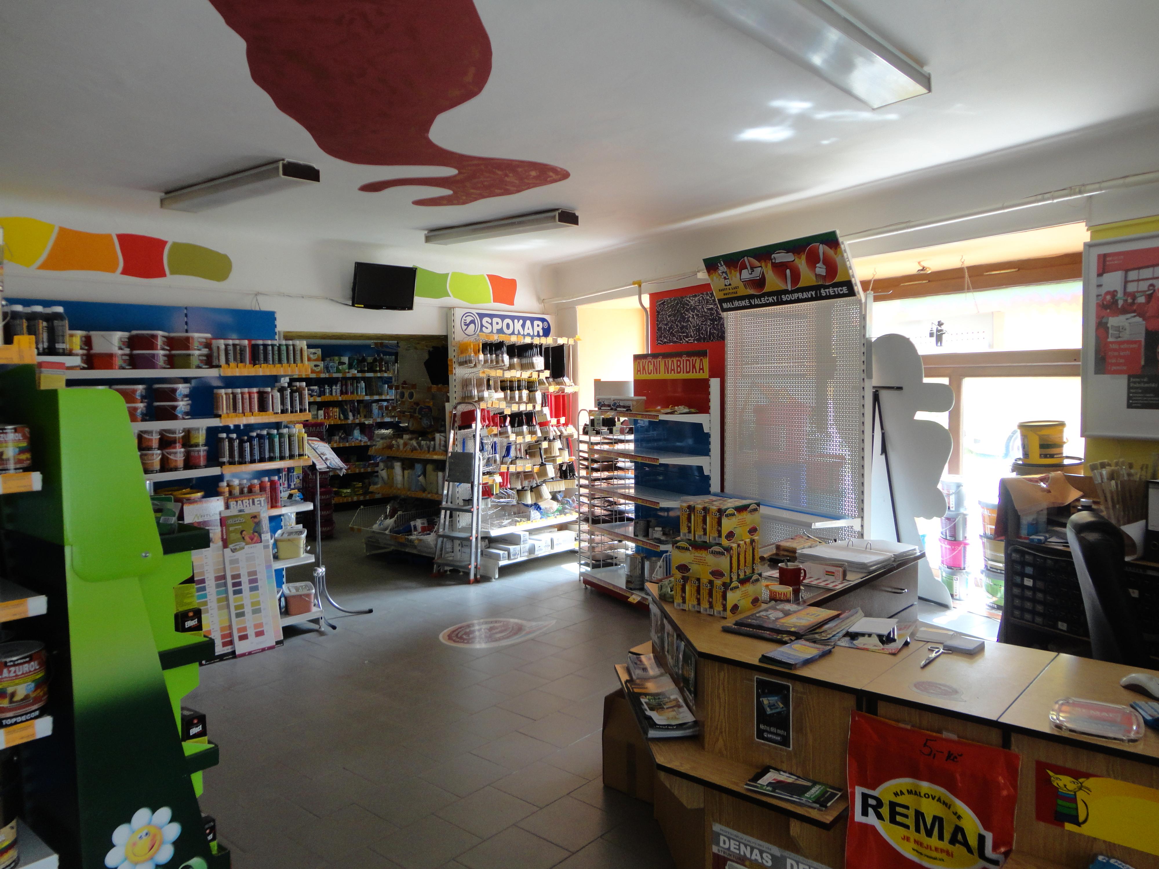 BARVY A LAKY DROGERIE foto 6