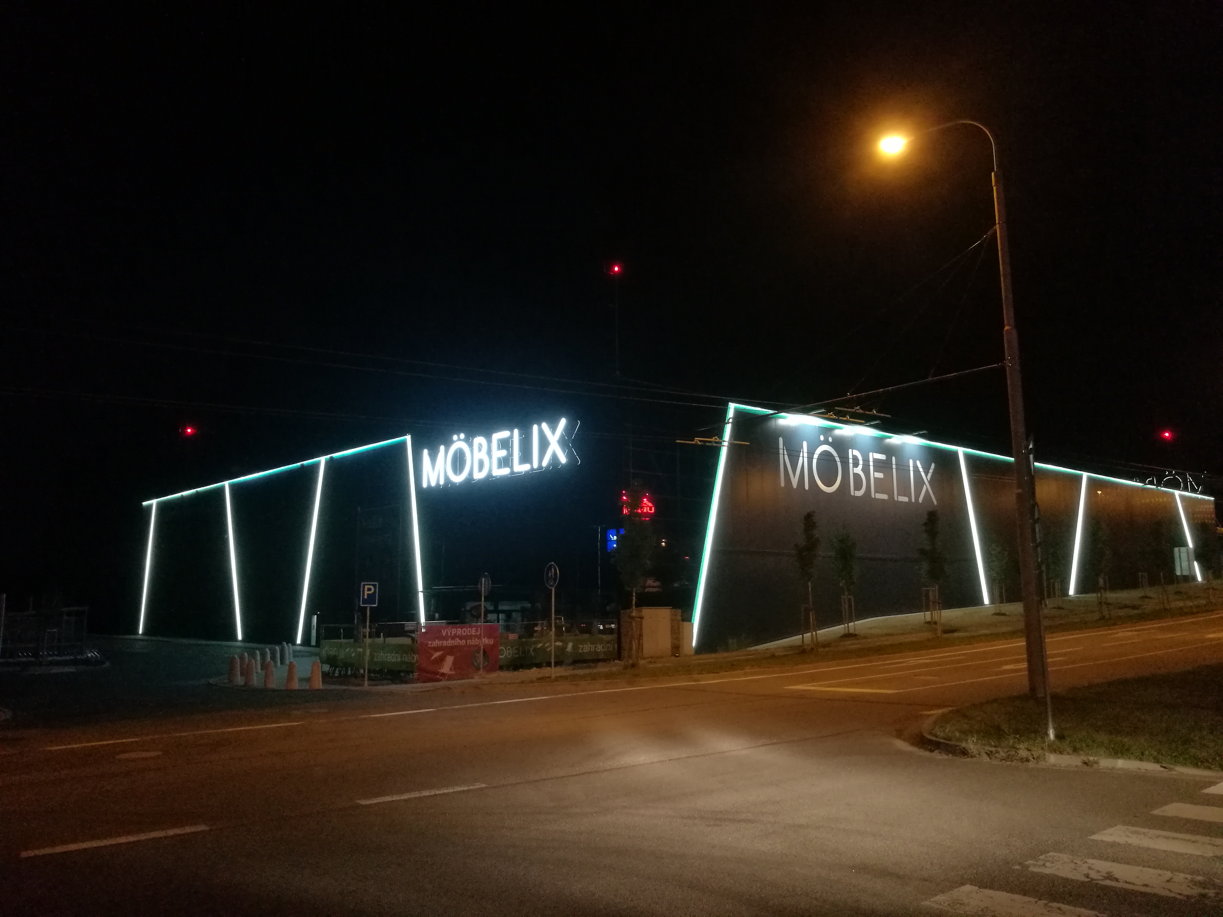 Möbelix foto 4