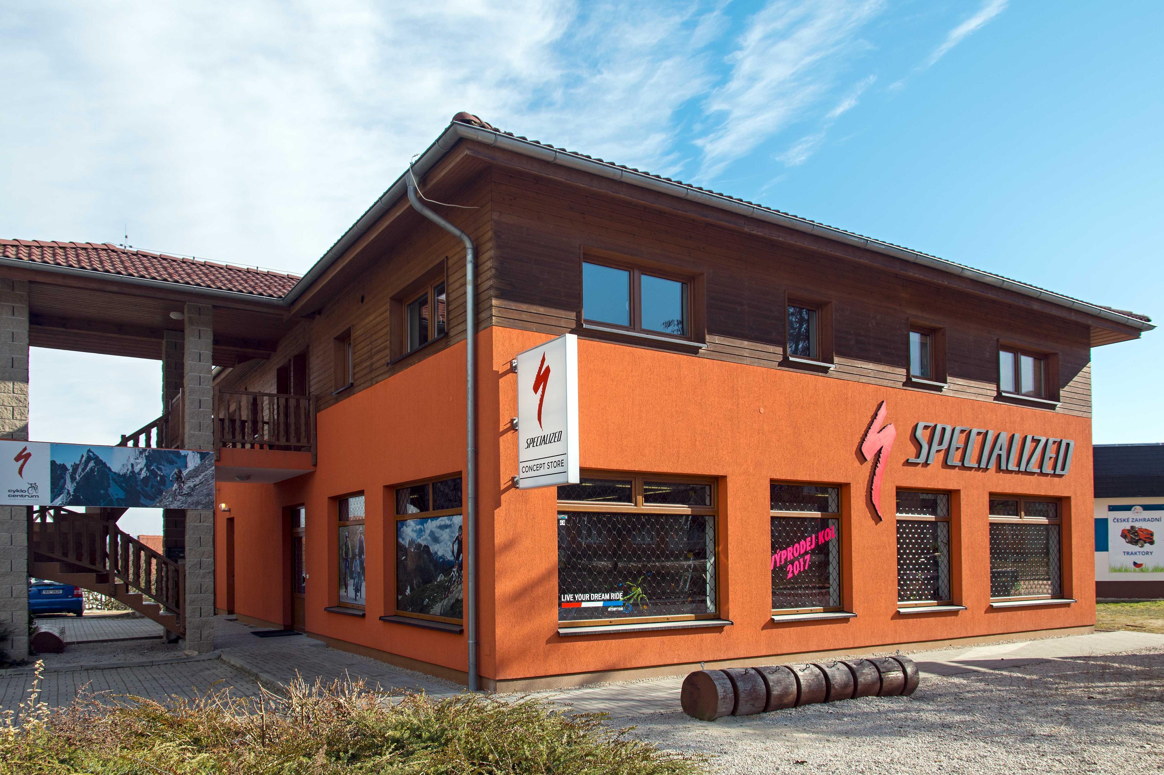 Specialized Concept Store - Cyklo Vondráček