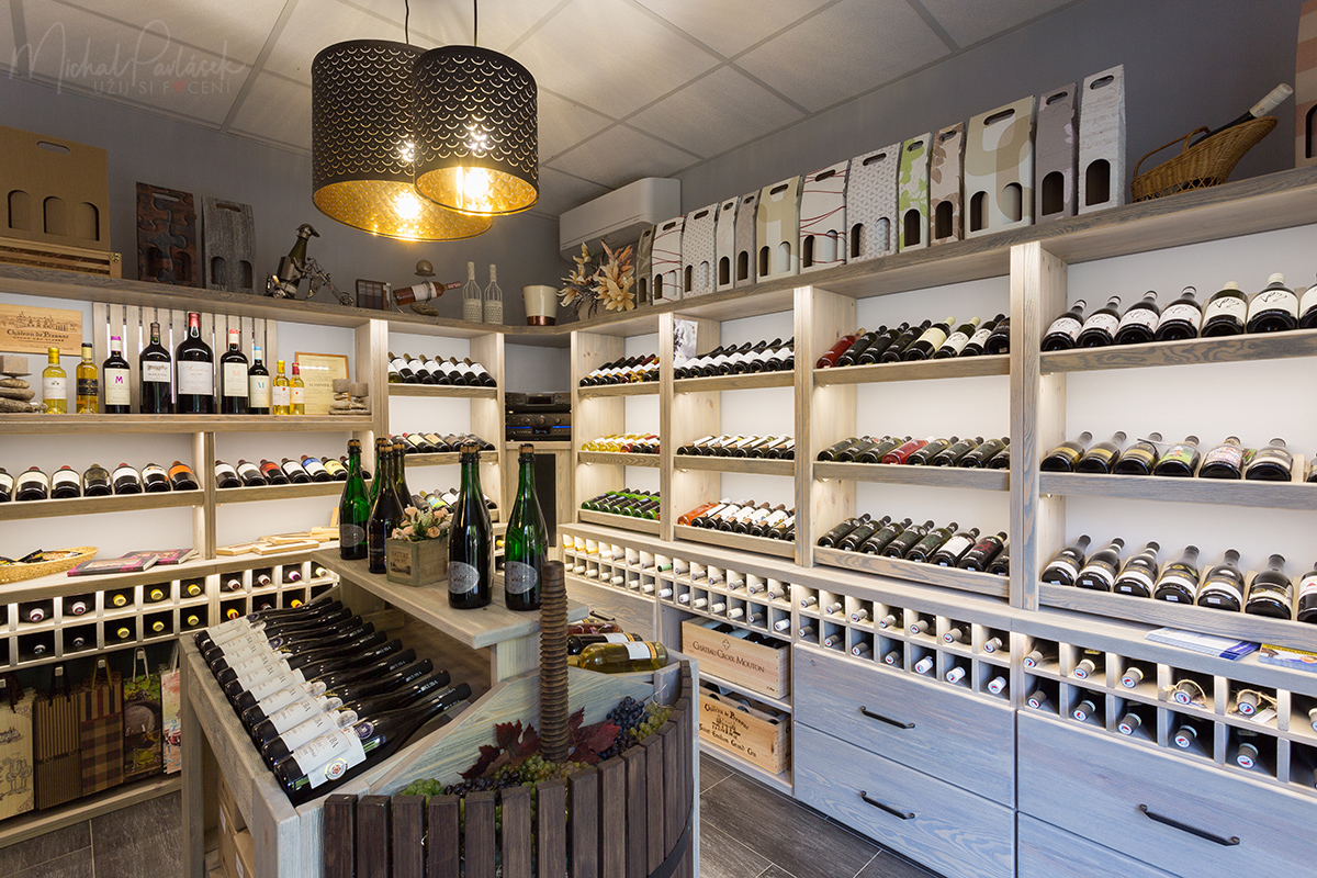 Vinozesklepa Vína&Rumy