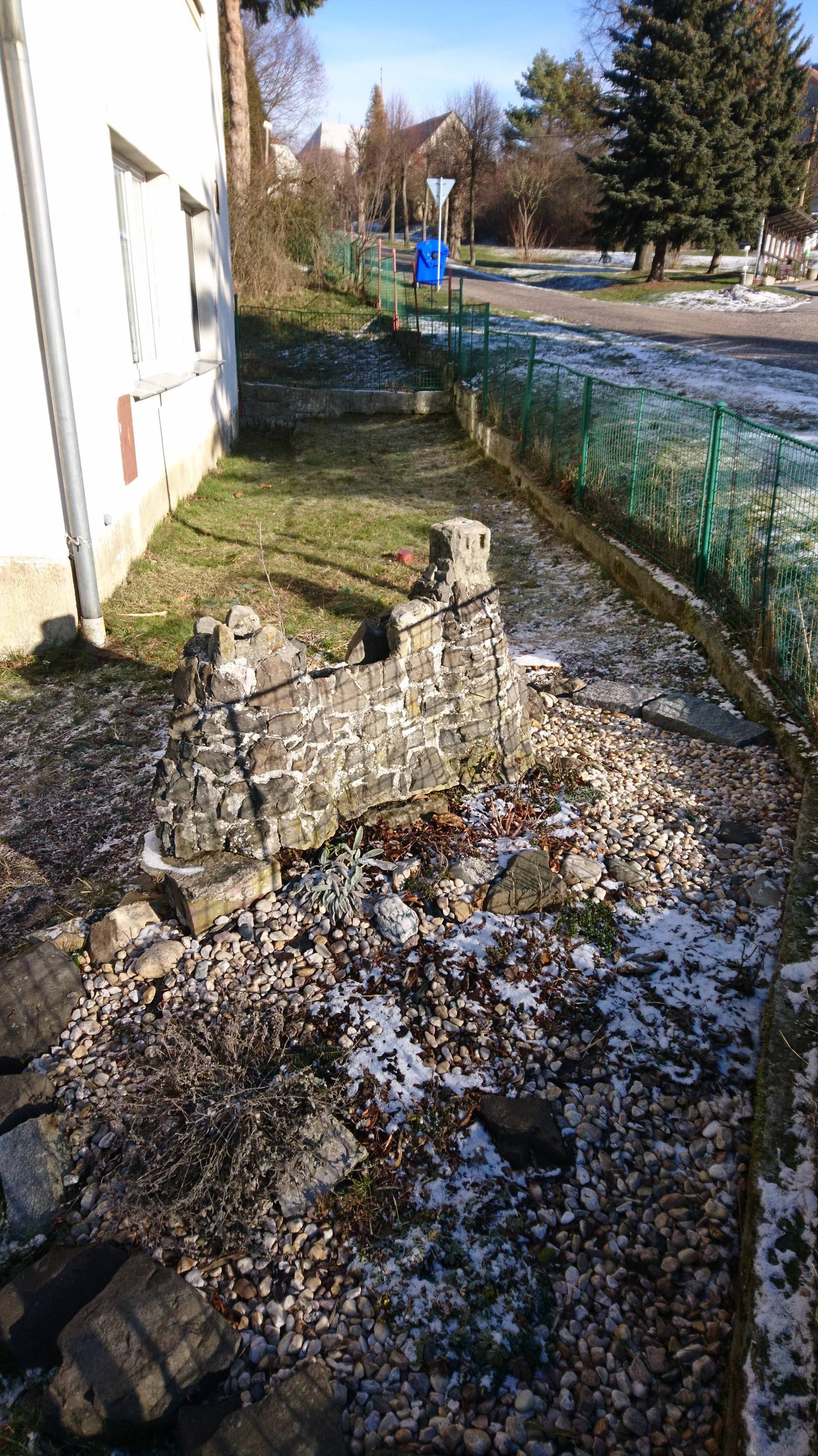 Obecní knihovna Mladějov foto 1