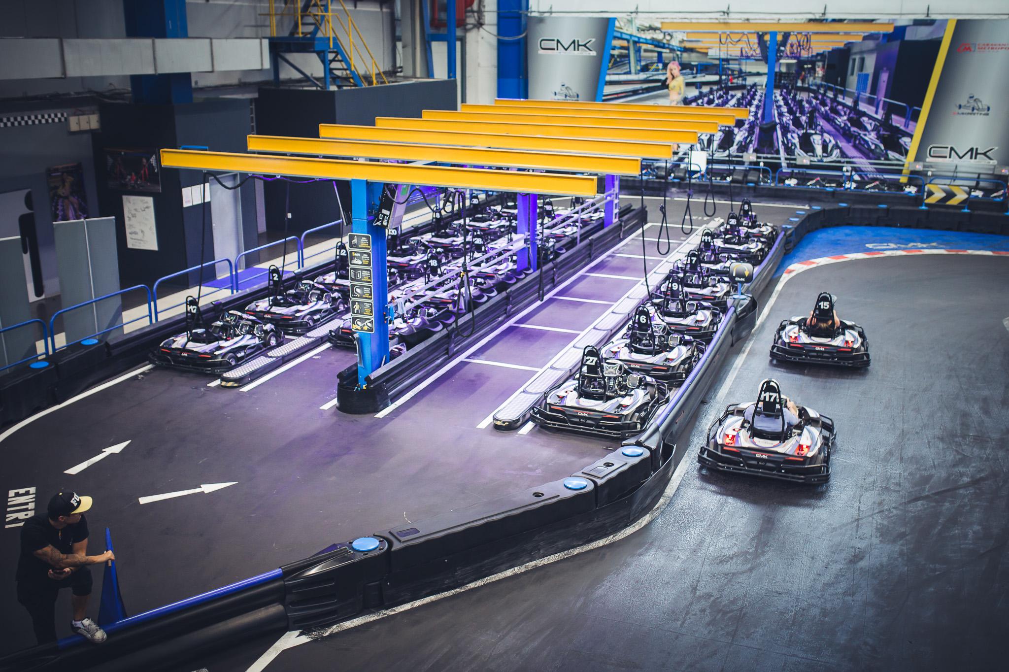 Caravan Metropol Karting foto 2