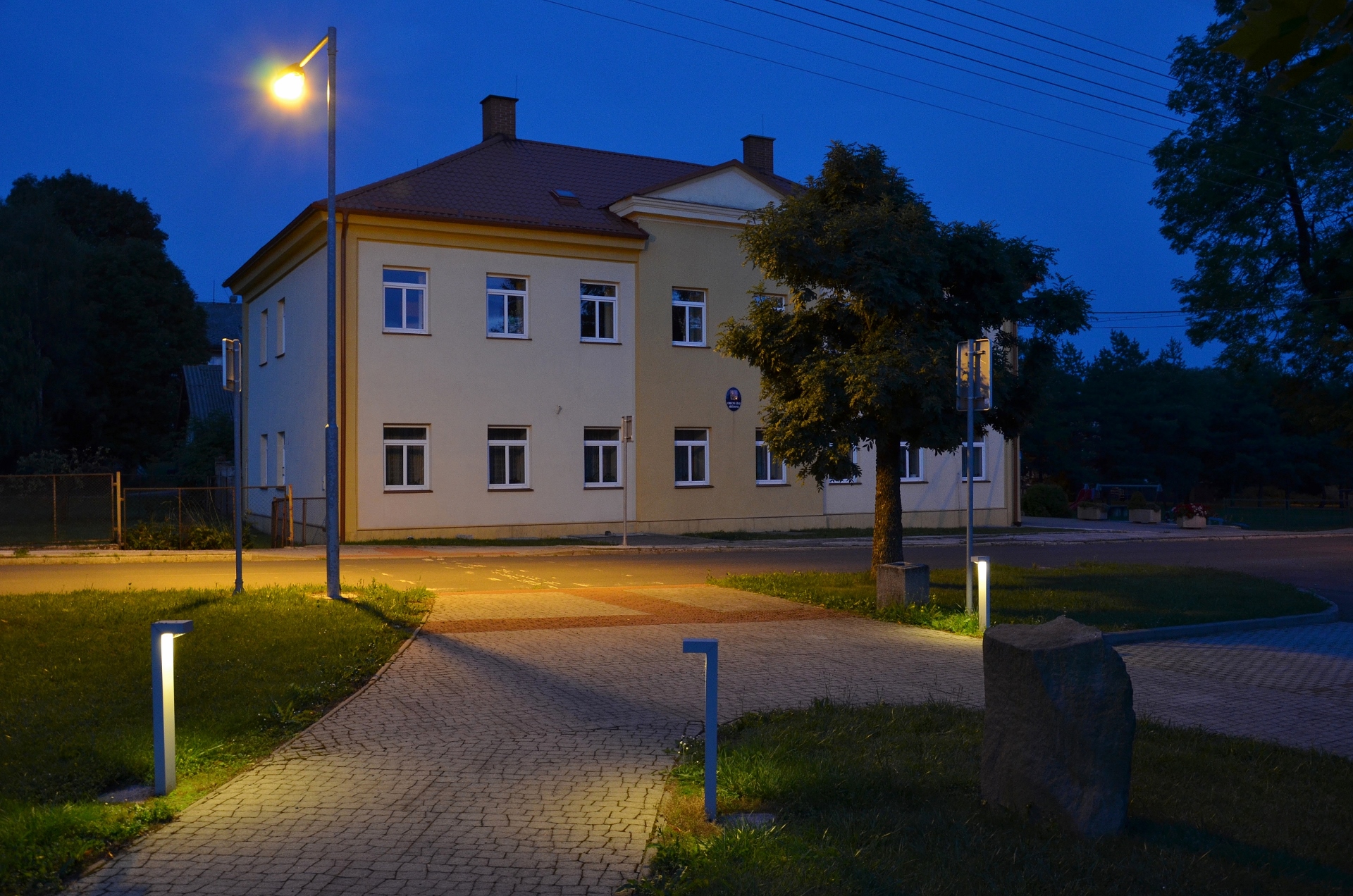 Křišťanovice - obecní úřad foto 2