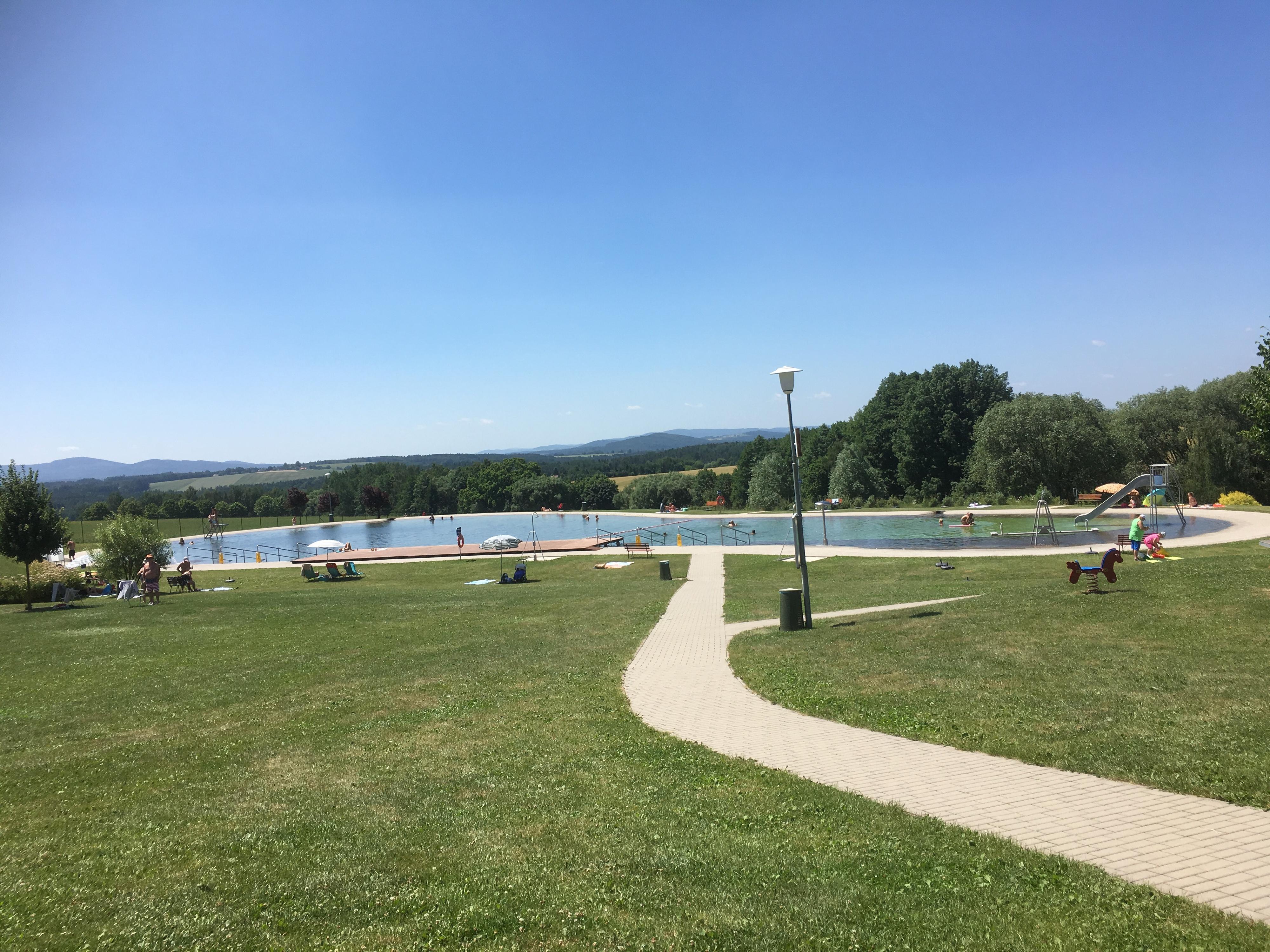 Přírodní koupaliště Lazna