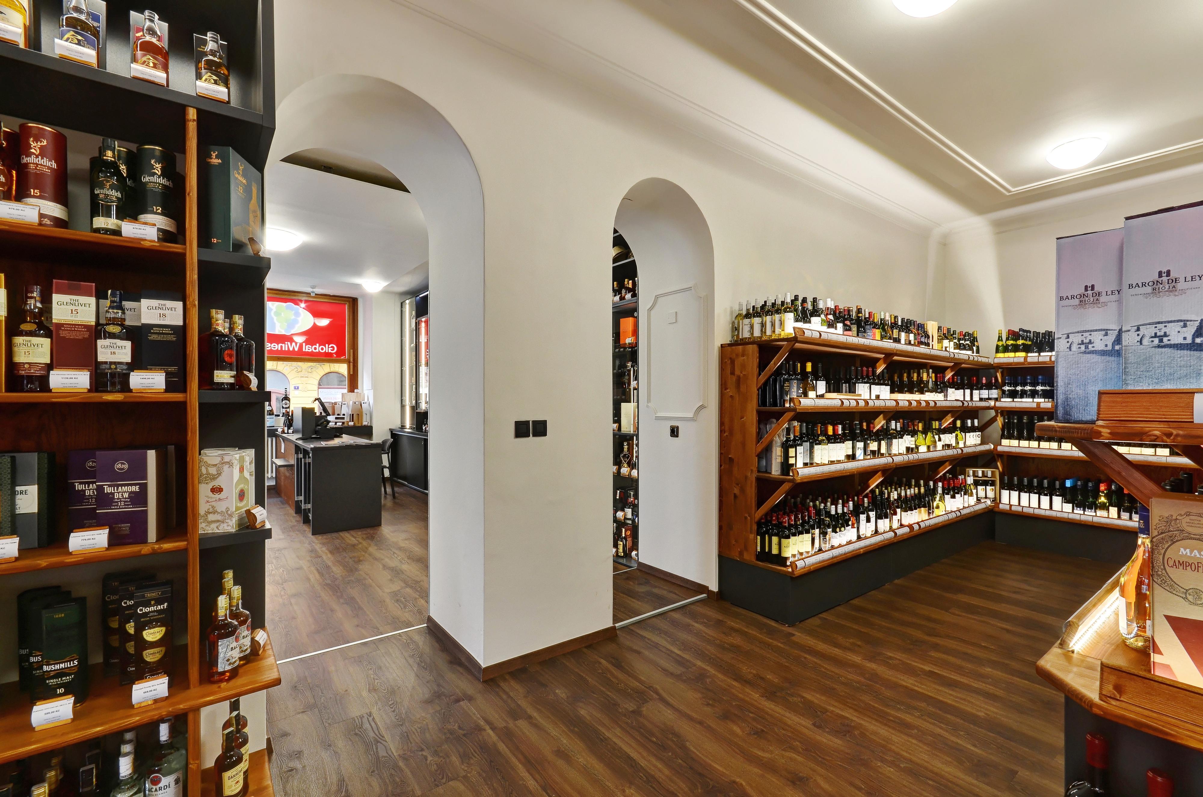 Global Wines & Spirits foto 2