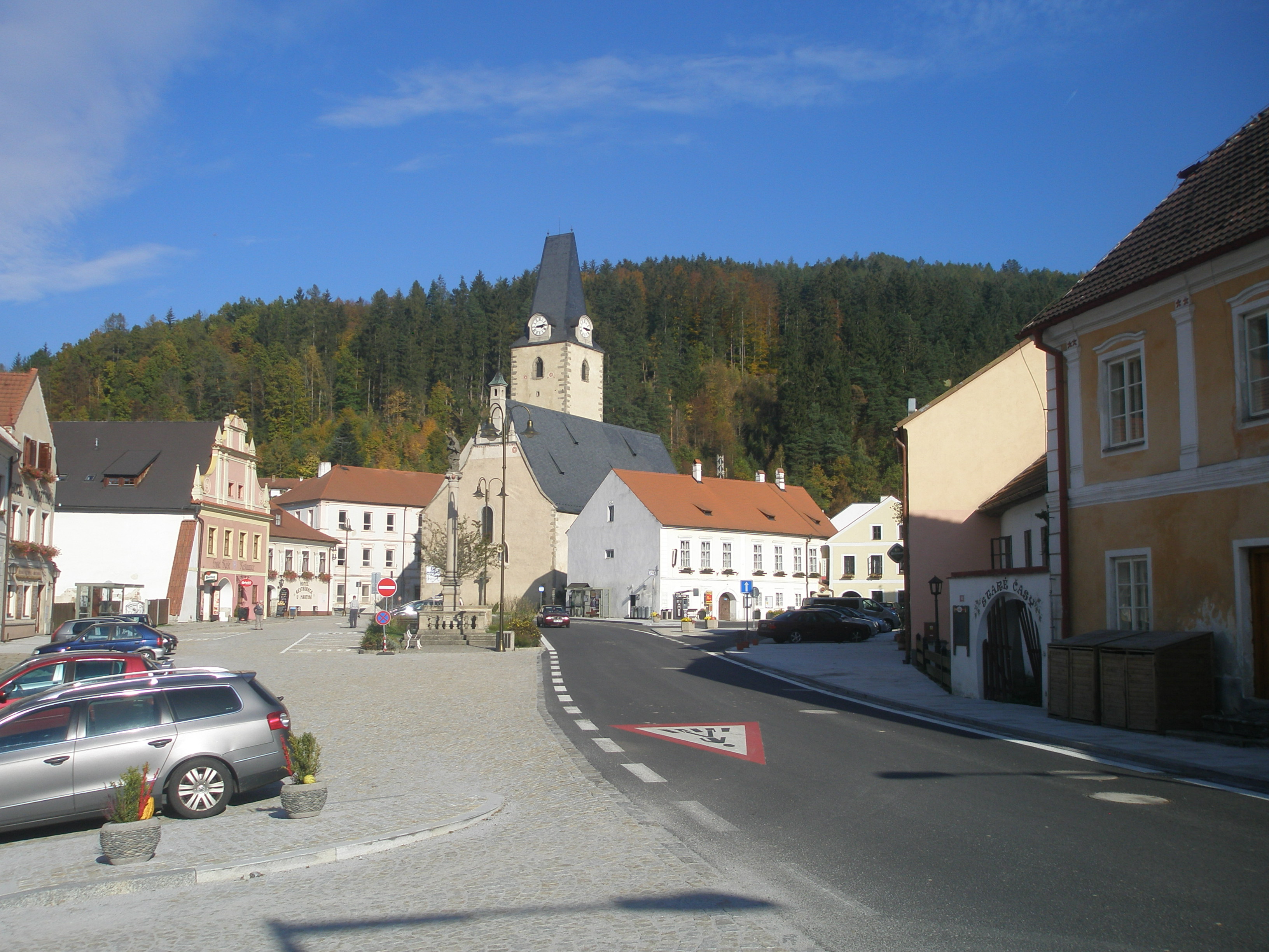 Rožmberk nad Vltavou - městský úřad foto 3