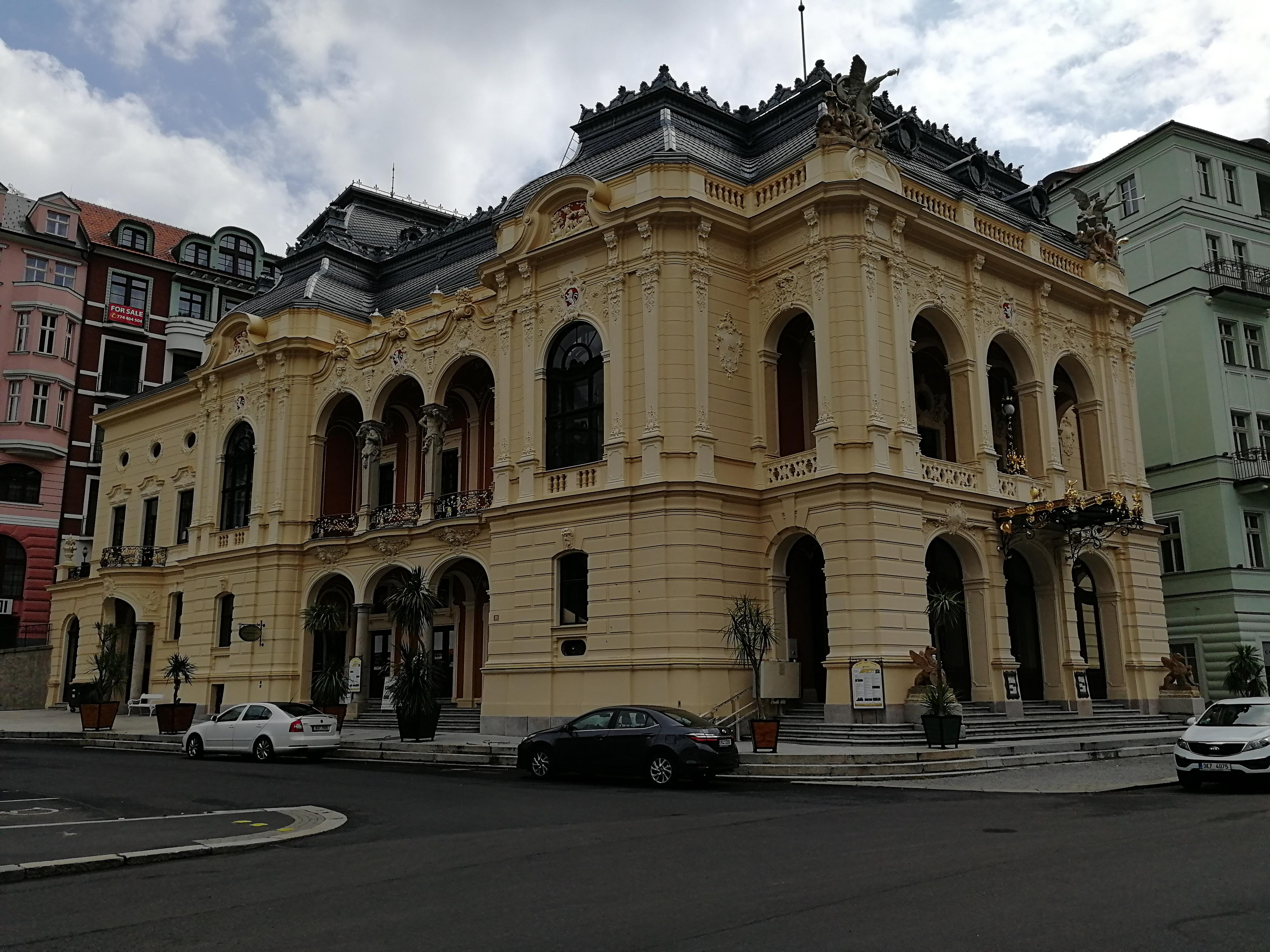 Karlovarské městské divadlo, o.p.s. foto 3