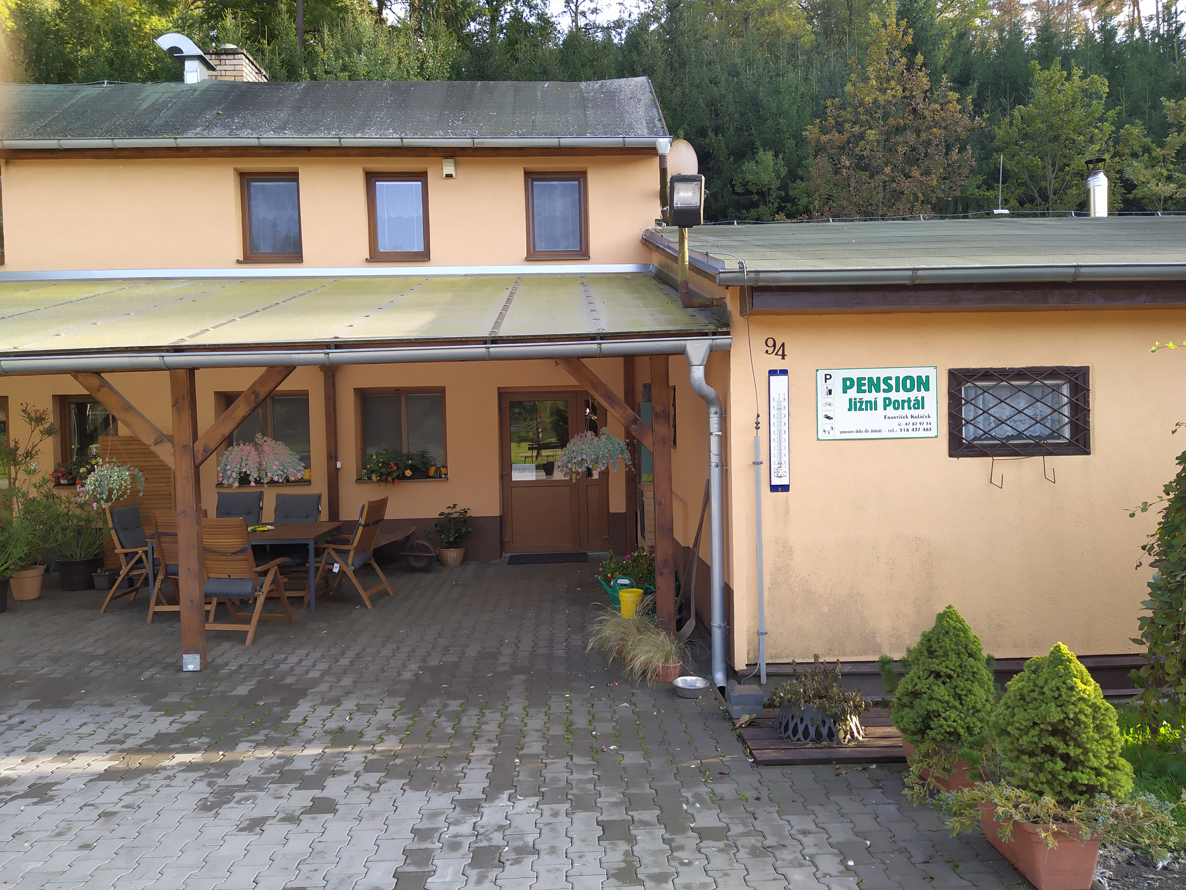 Jižní portál foto 4