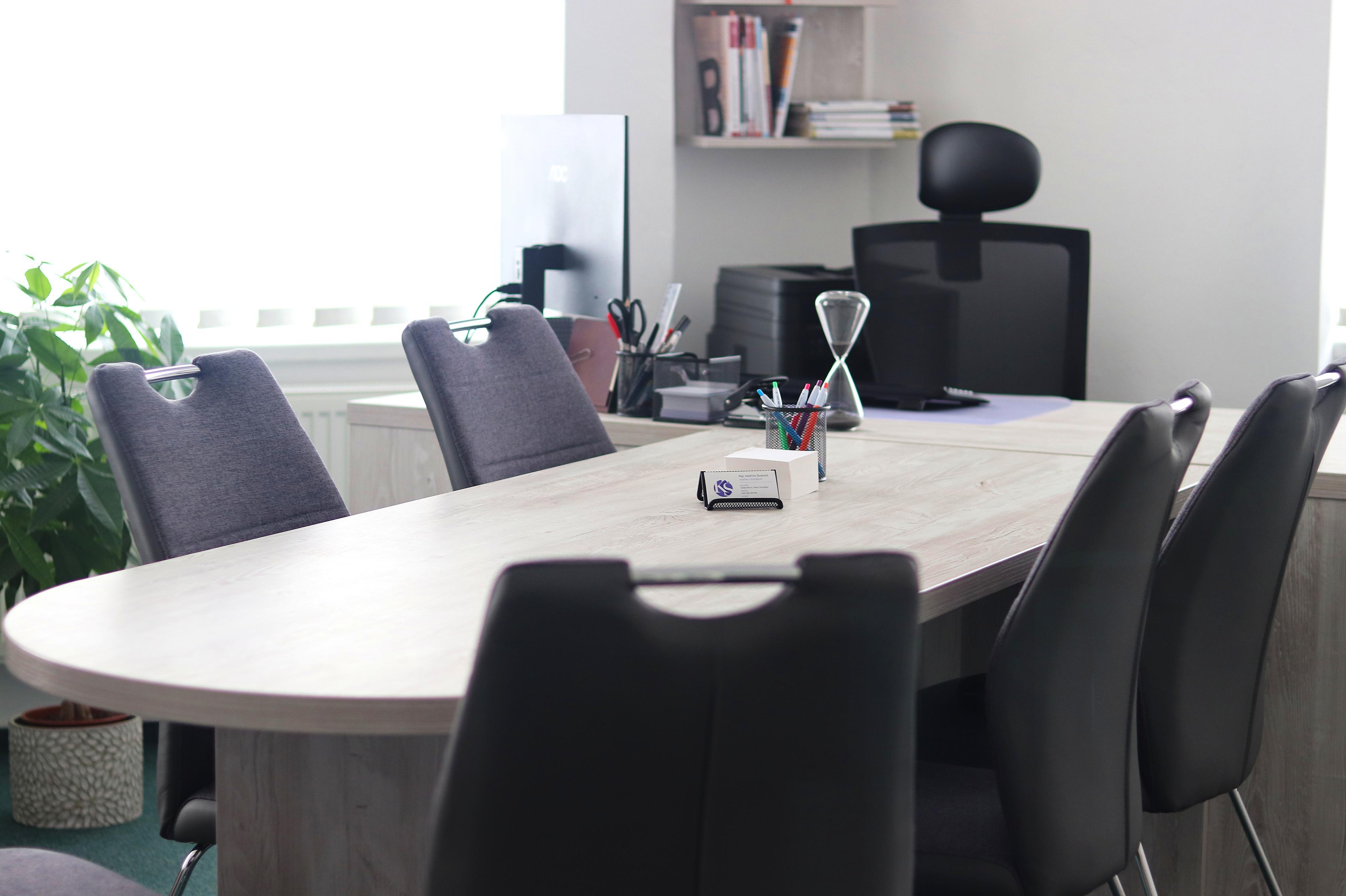 Mgr. Kateřina Kuchařová - notářka