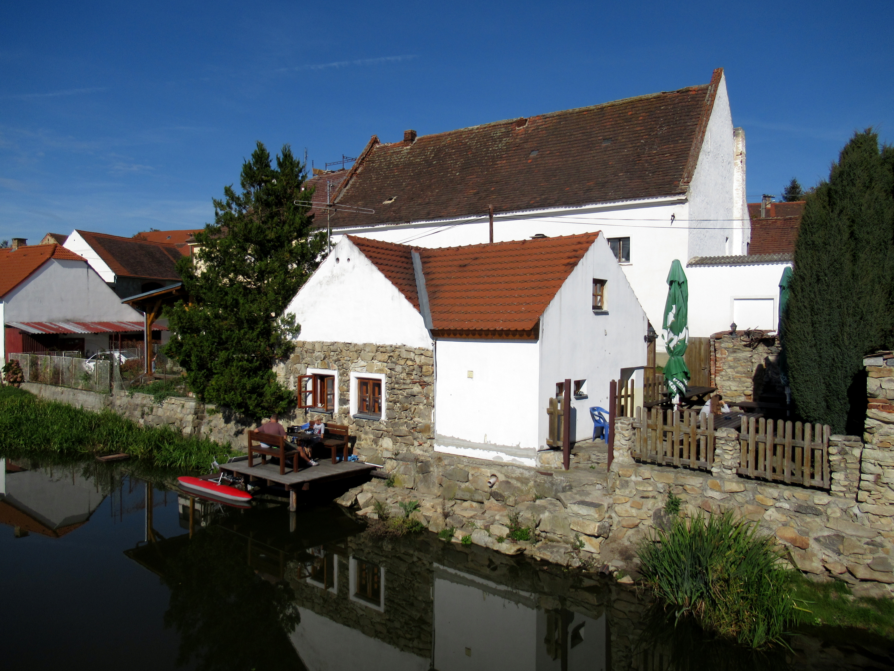 Hospůdka "U Splavu"