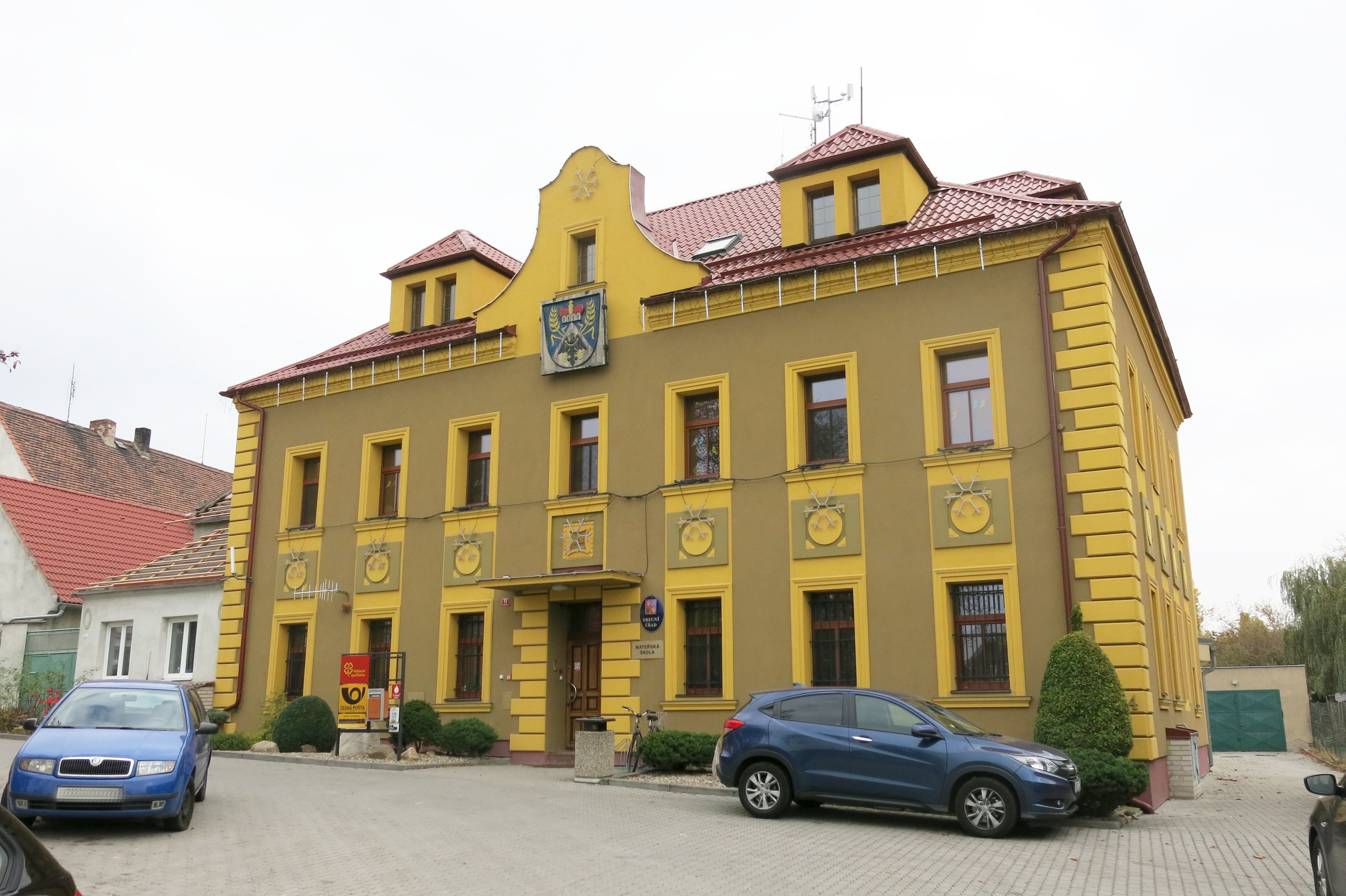 Hrušovany - obecní úřad