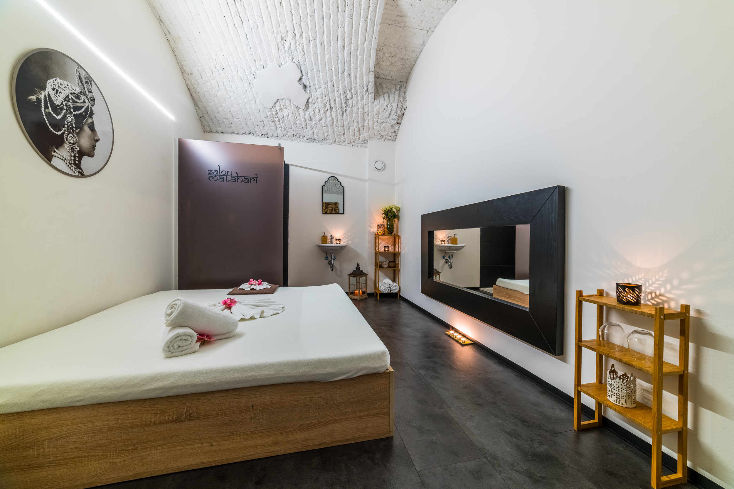 Salon MATAHARI - erotické masáže foto 5