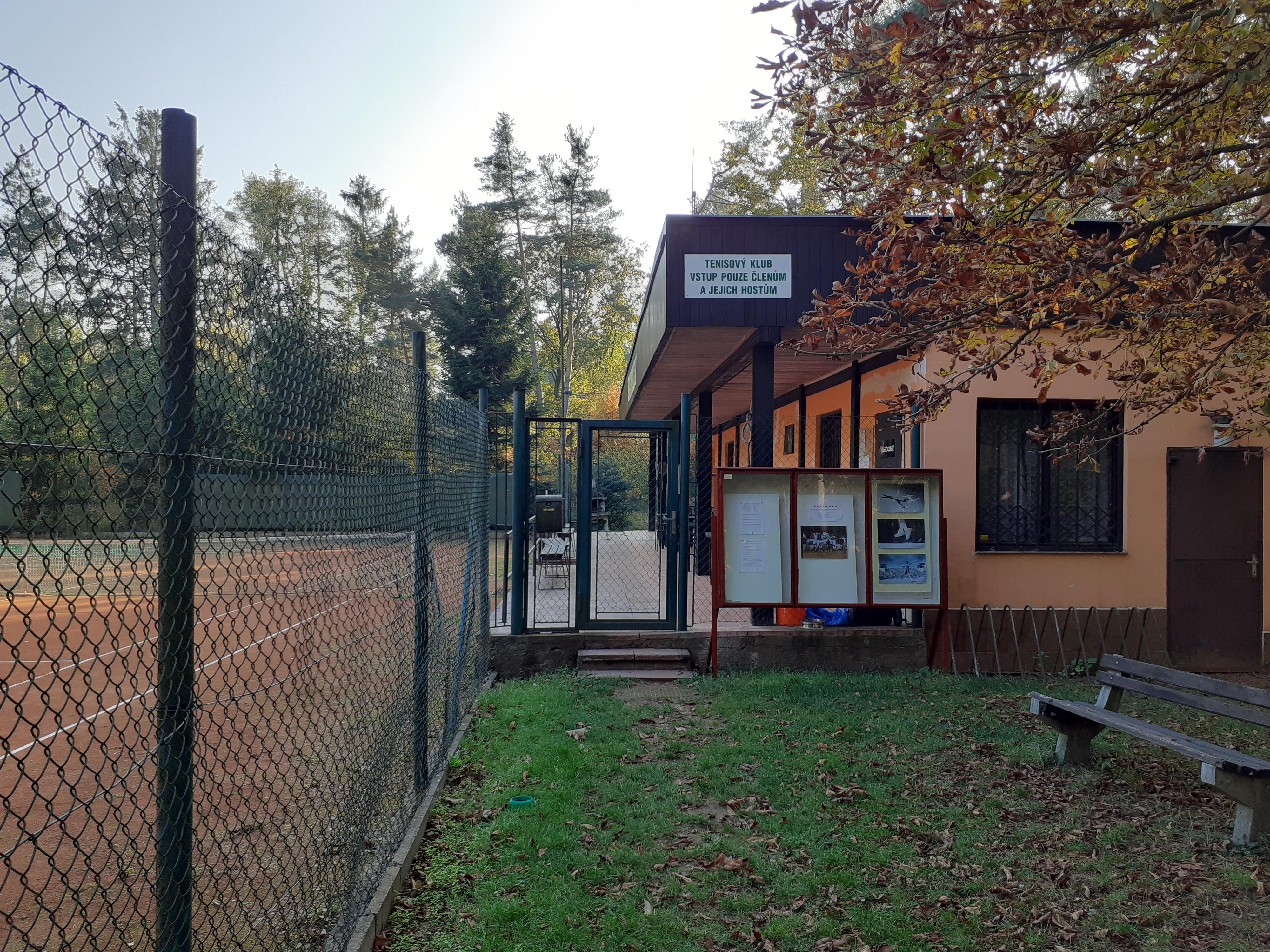 Tenisový kurt Kersko