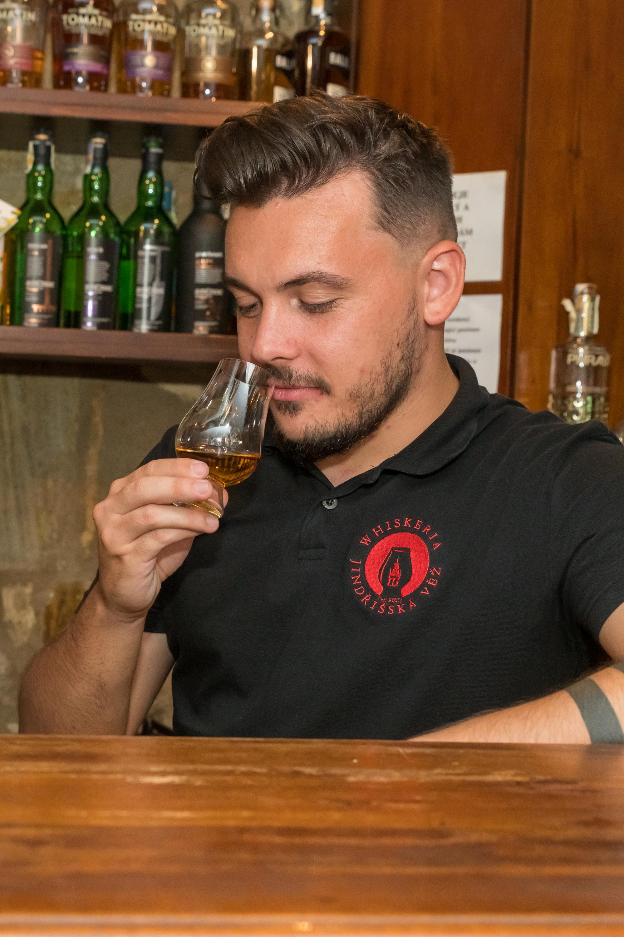 Whiskeria bar Jindřišská věž foto 2