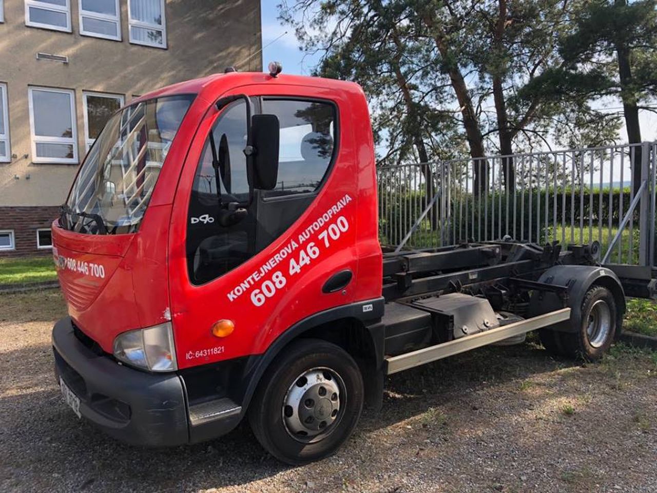 Kontejnerová autodoprava Benš foto 3