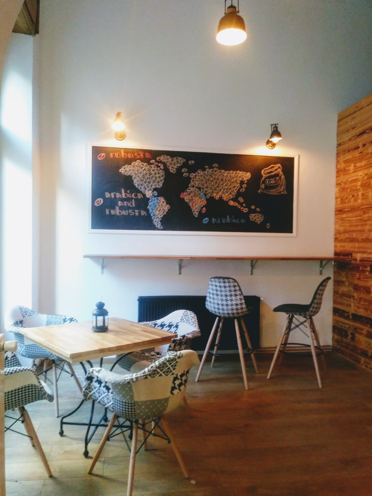 Kavárna - Cukrárna Elvíra foto 4