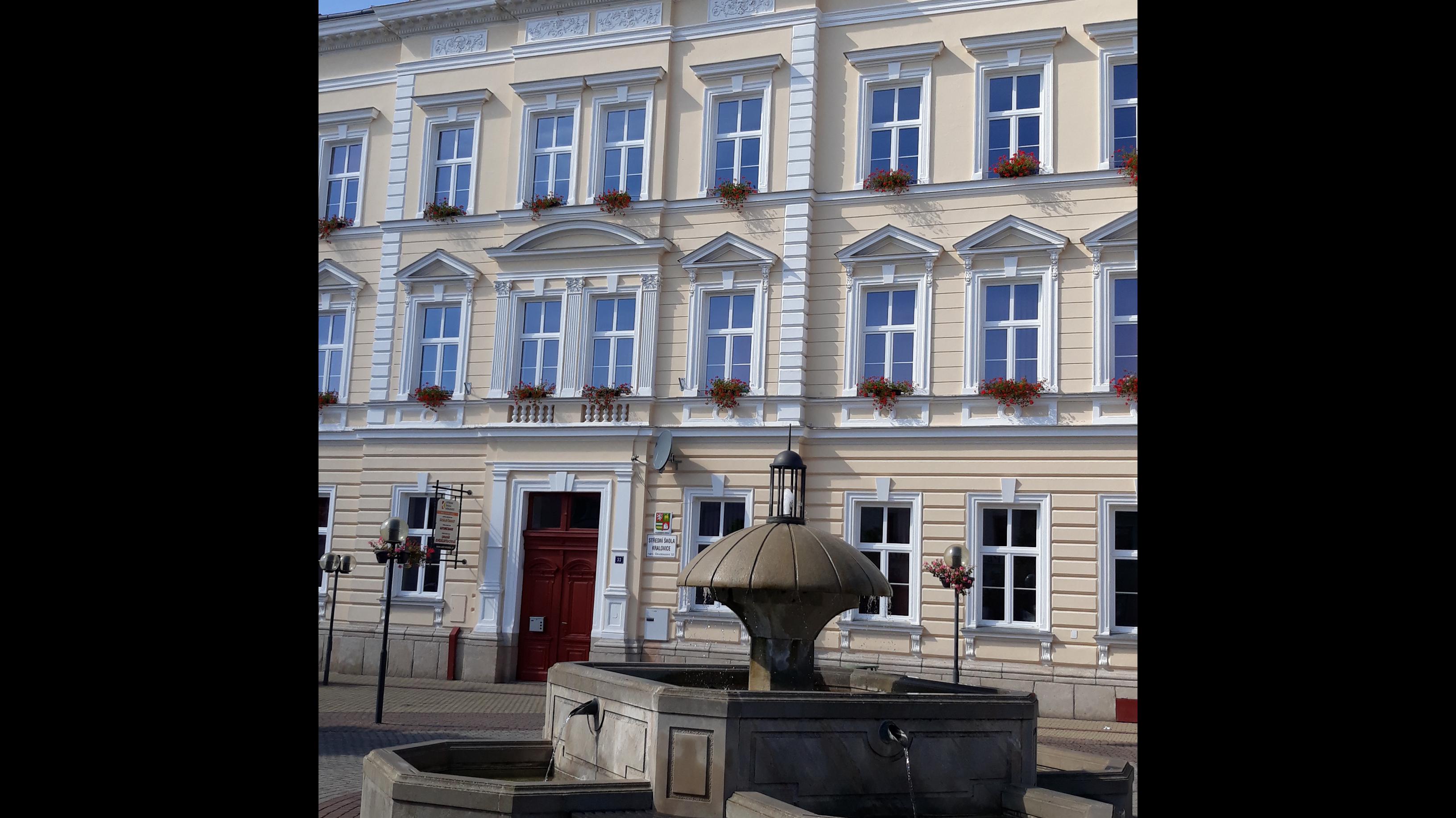 Střední škola Kralovice, náměstí Osvobození 32 foto 2