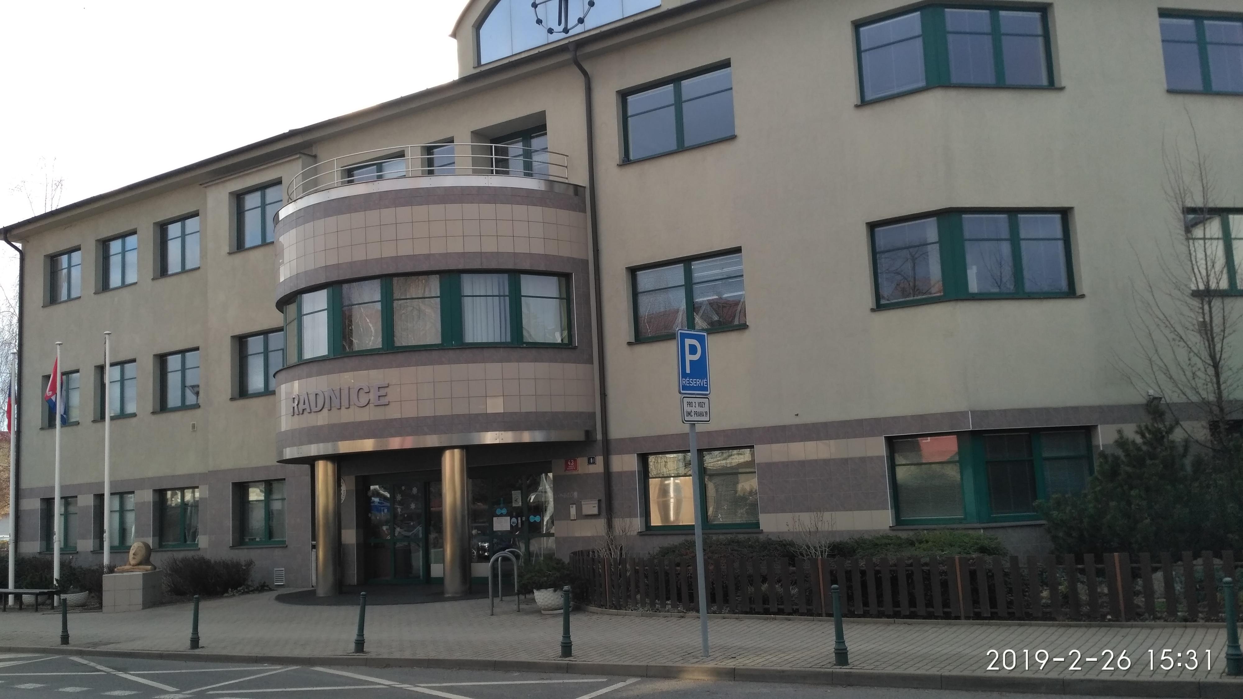 Úřad městské části Praha 19