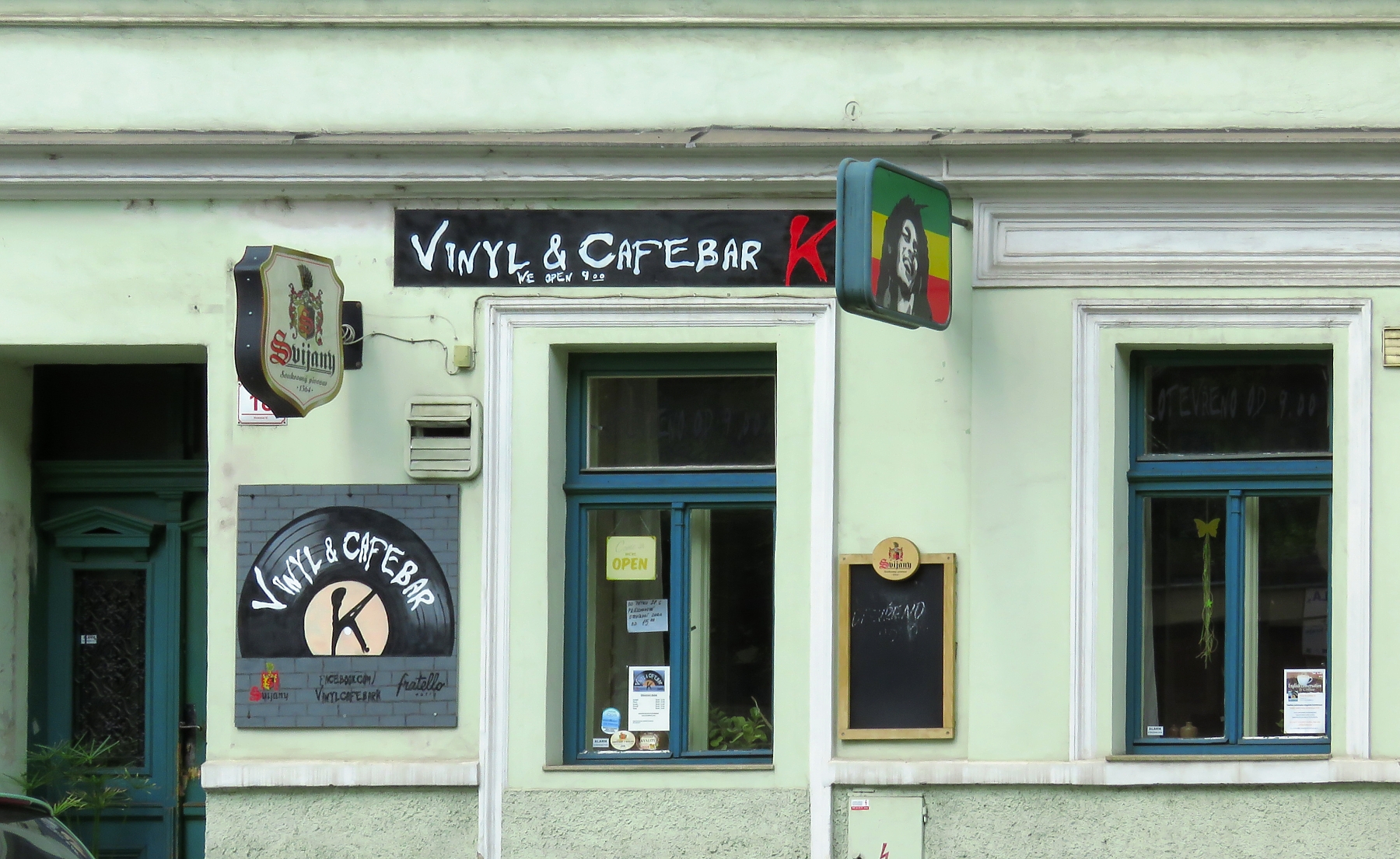 Vinyl & Cafebar K foto 2
