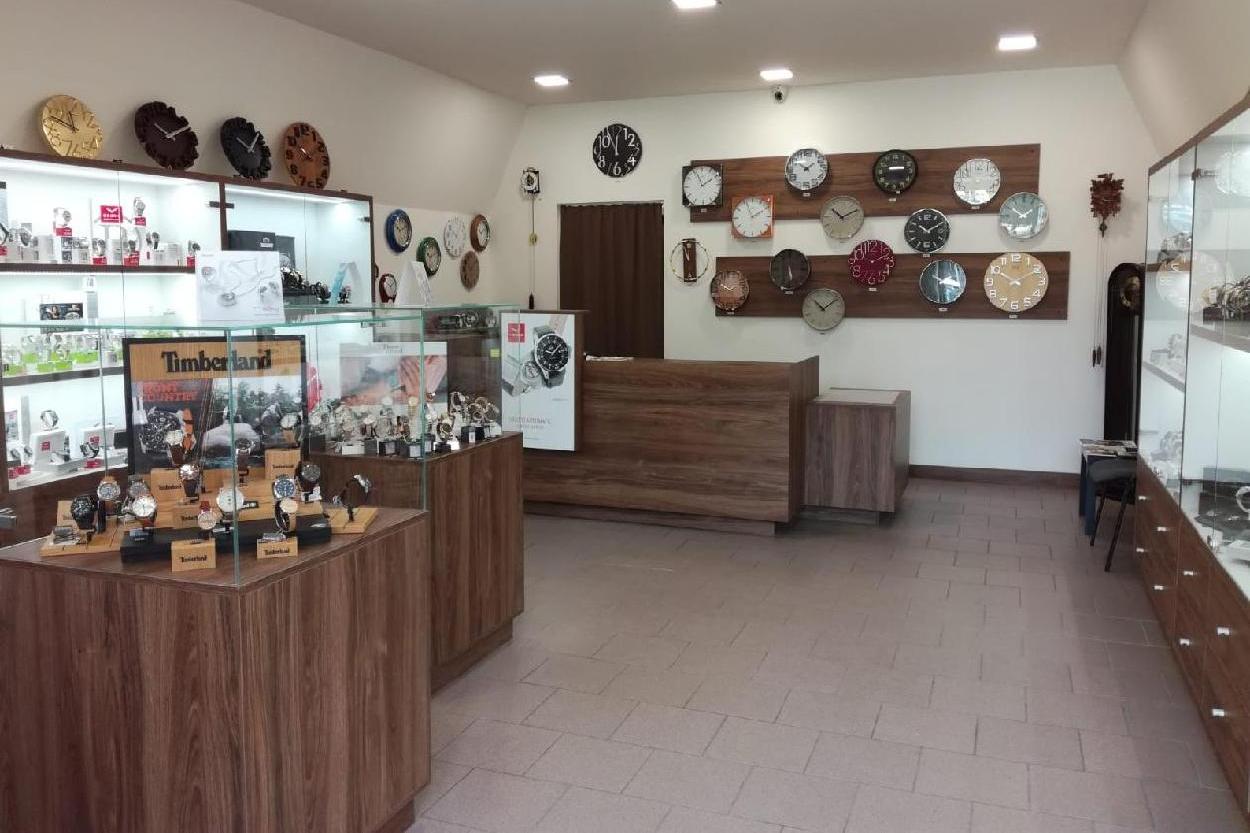 Hodinářství Karel Lukeš a dcera