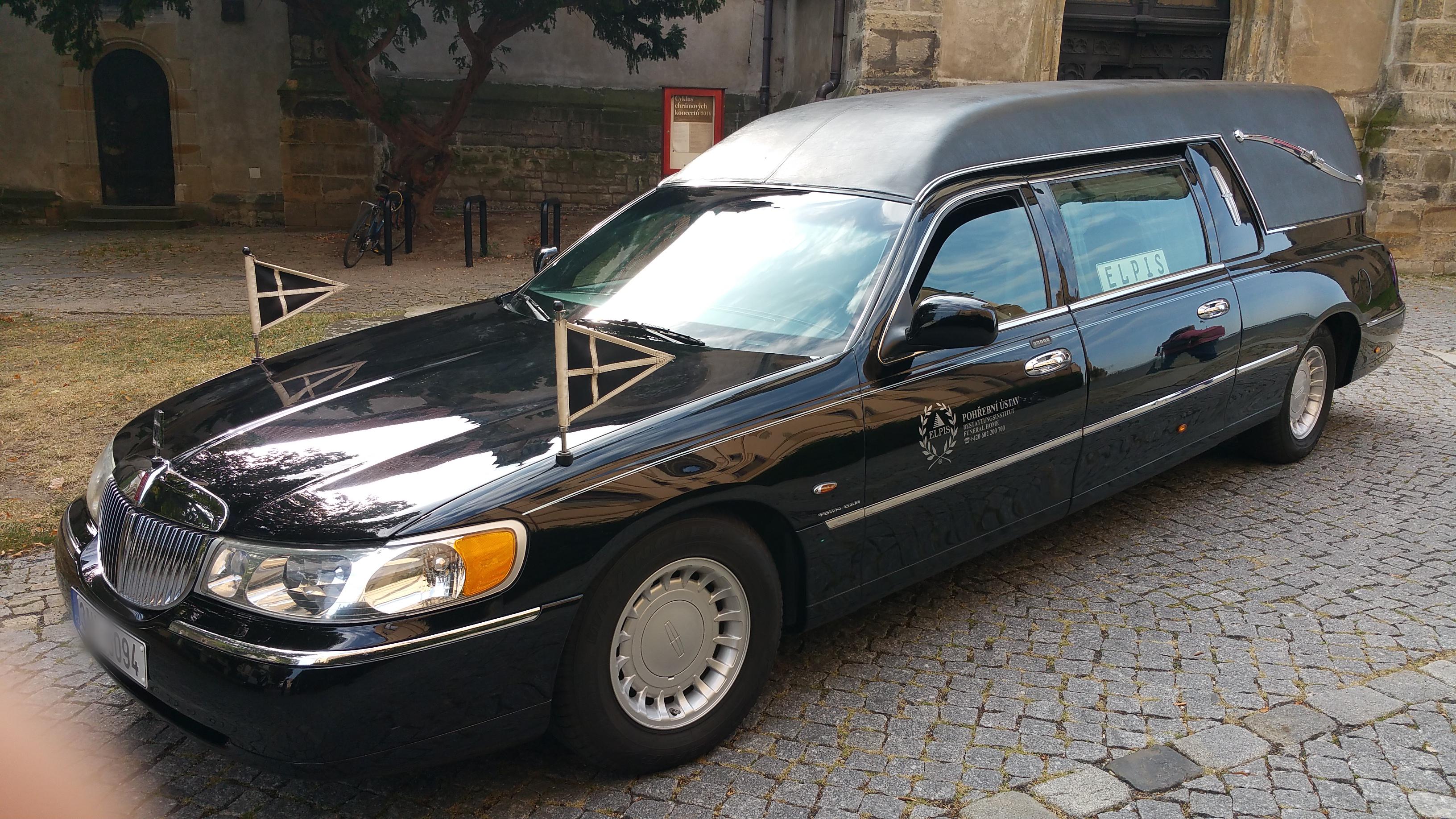 POHŘEBNÍ ÚSTAV ELPIS foto 6