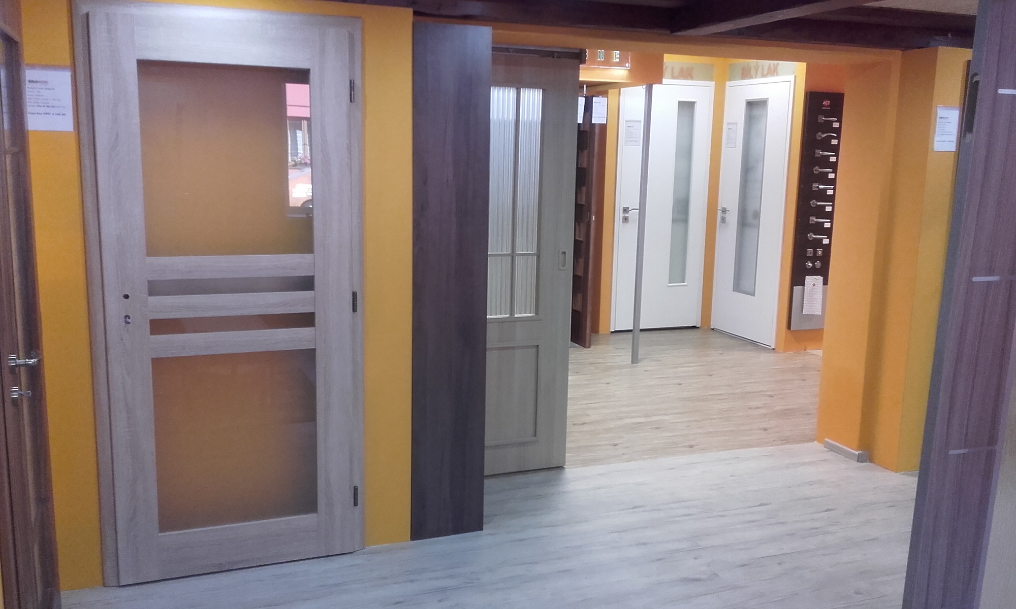 Značková prodejna SOLODOOR foto 2