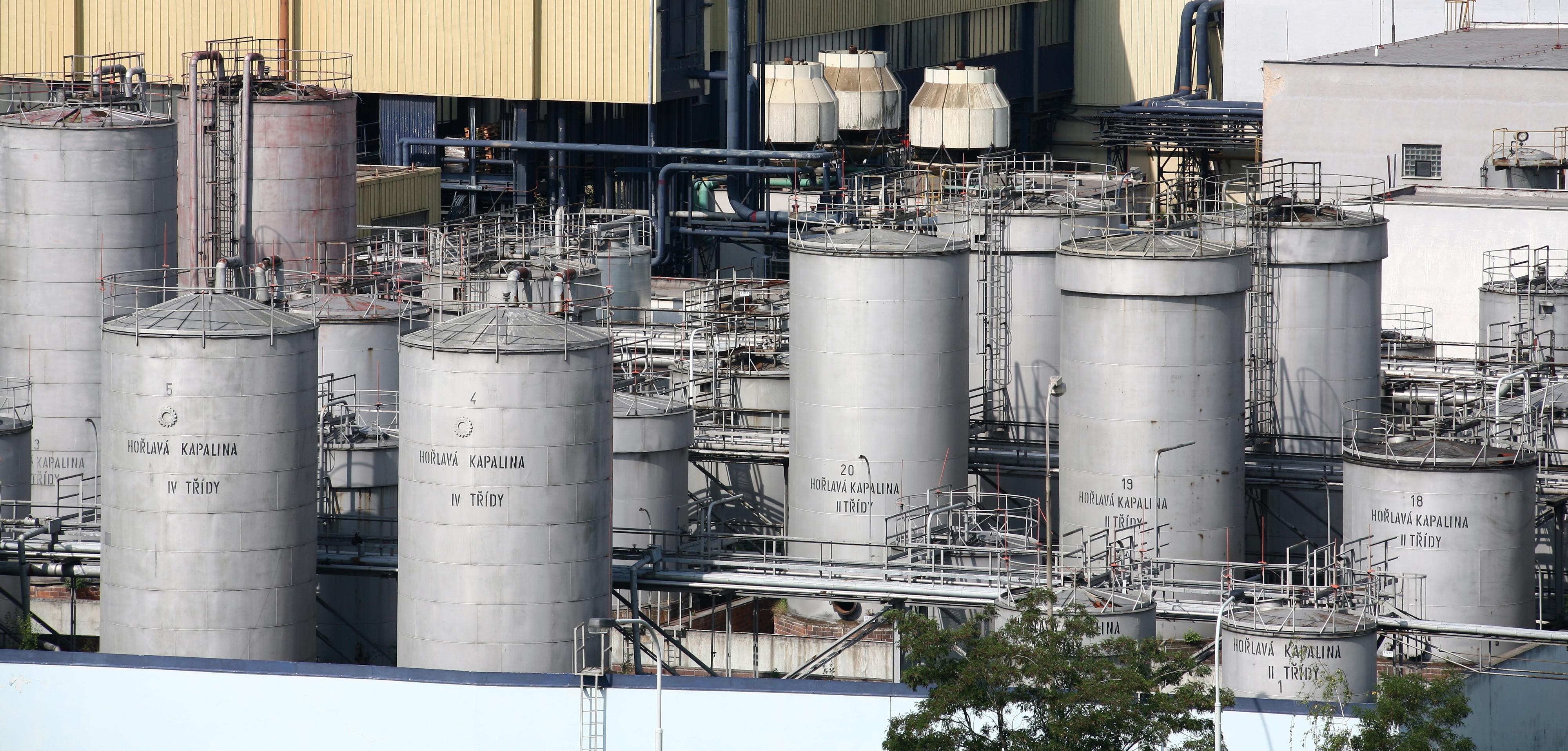 BAL.cz - Skupina BARVY A LAKY foto 3