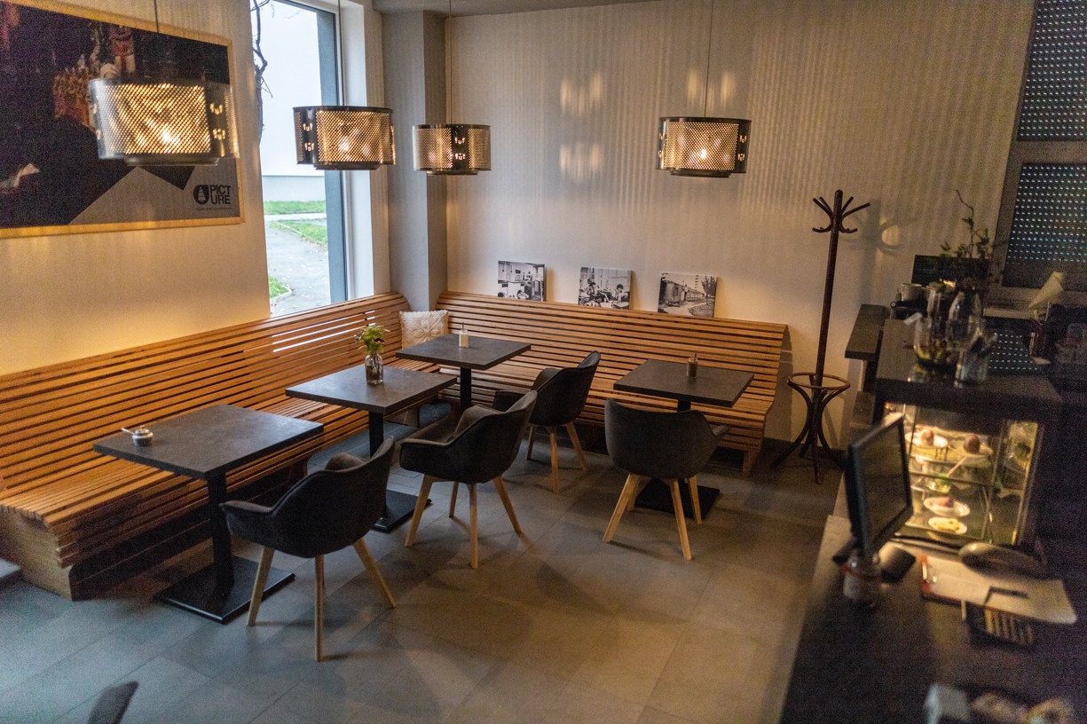 Café KÖNIG - prádelna