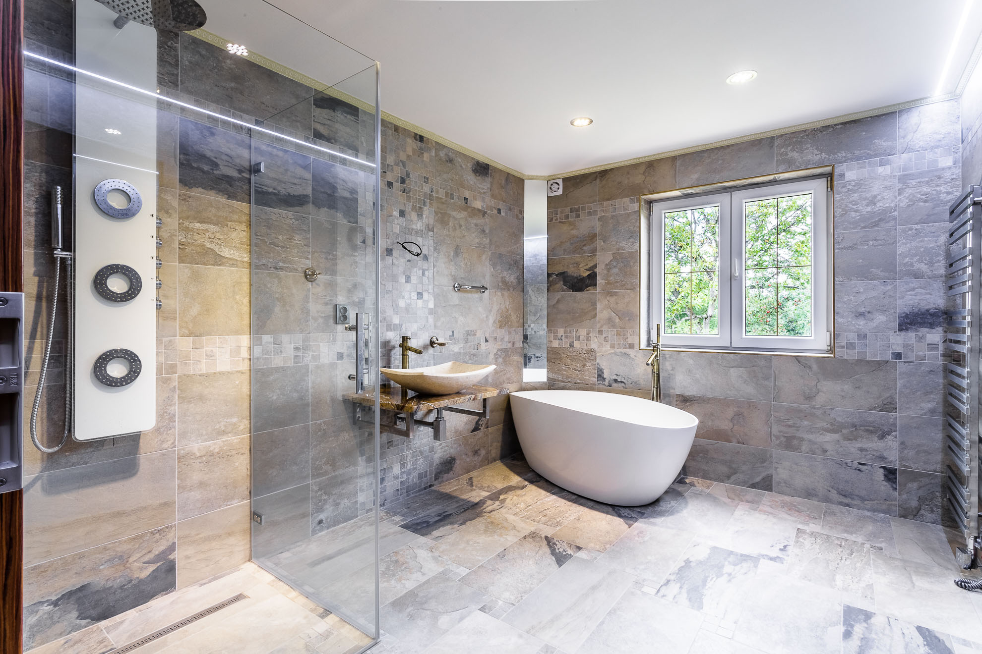 Artem Saykin - realitní makléř RE/MAX foto 2