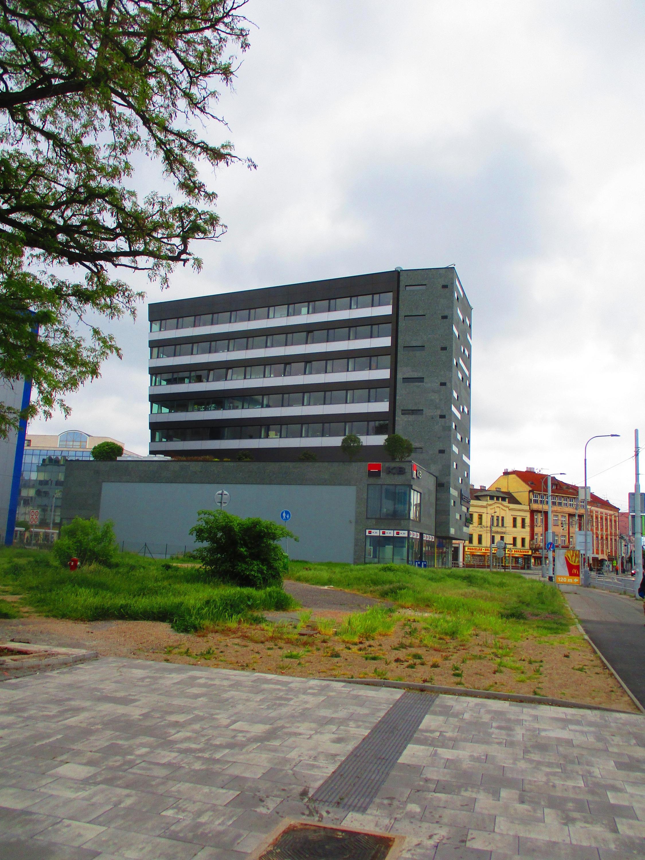 Bankomat Komerční banky foto 2