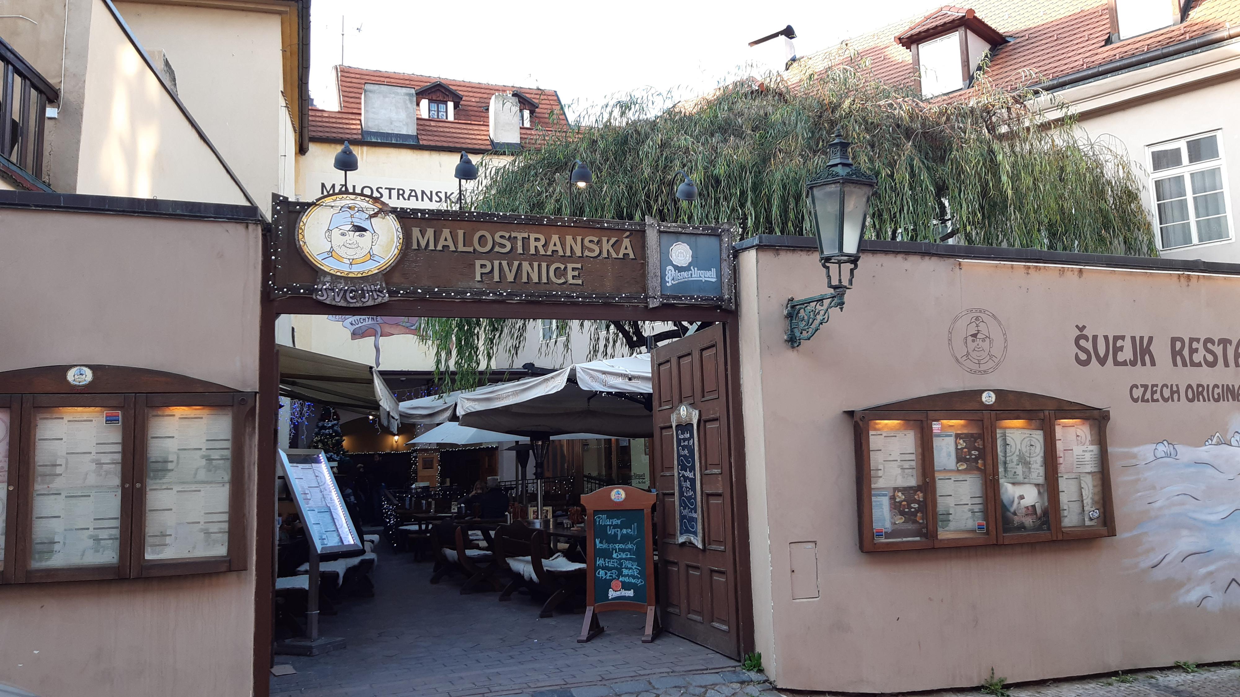 Švejk restaurant Malostranská pivnice foto 3