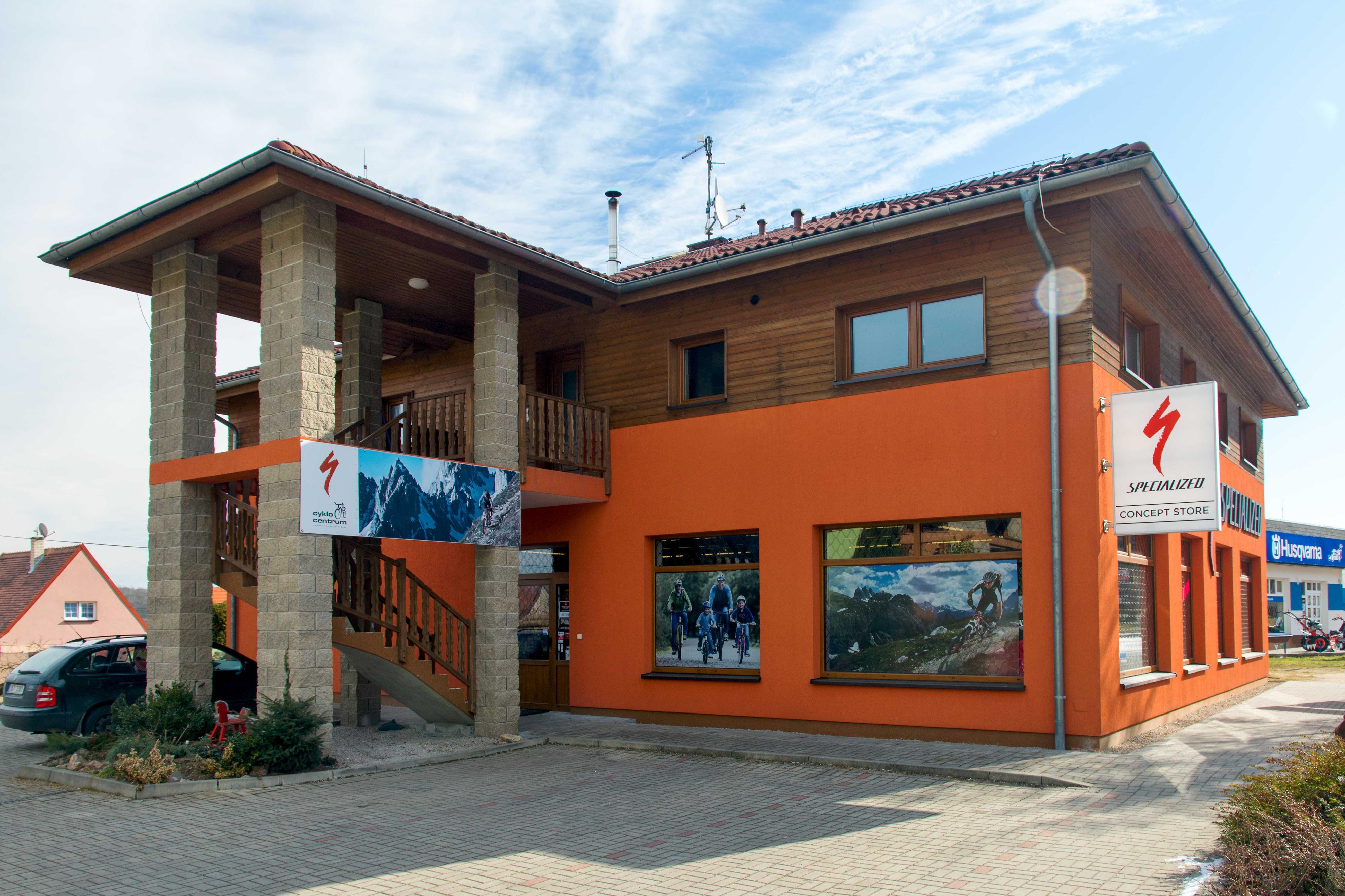 Specialized Concept Store - Cyklo Vondráček foto 2