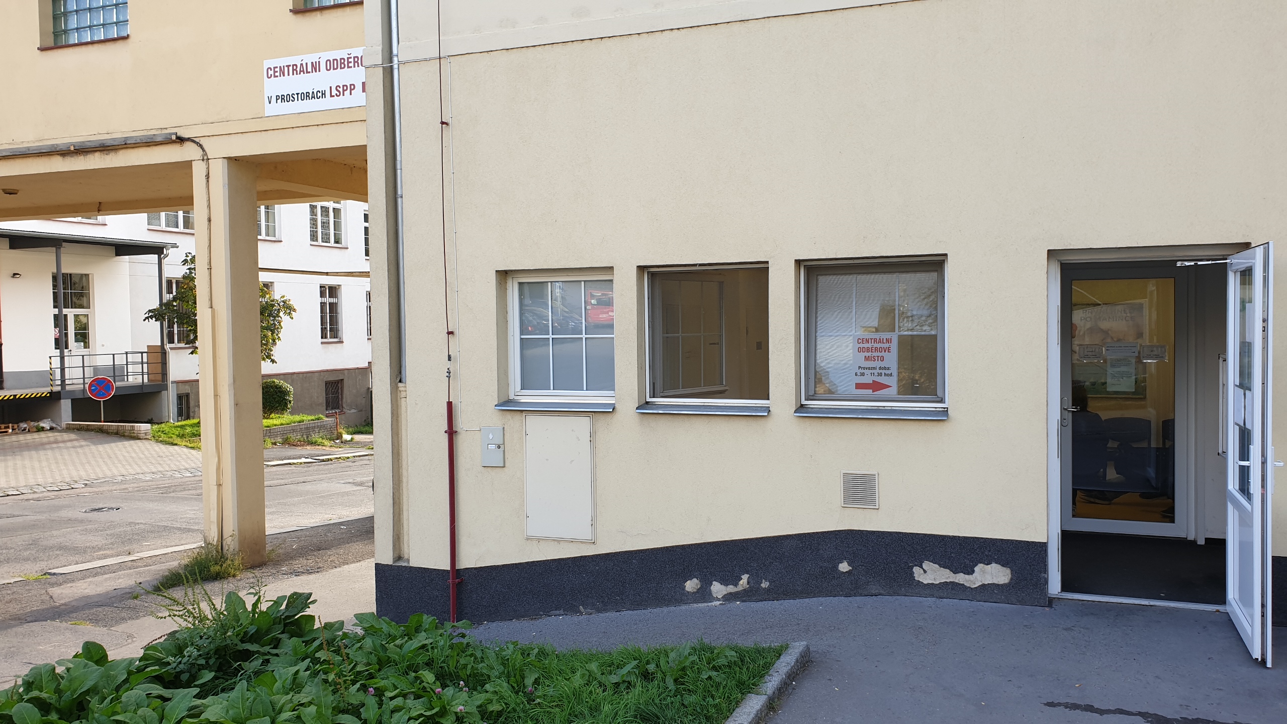 Lékařská pohotovostní služba - Fakultní nemocnice Bulovka foto 2