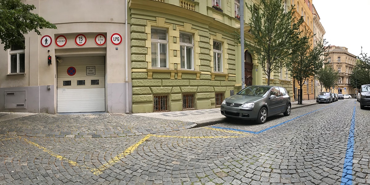 MR.PARKIT - Parking Záhřebská 48 foto 2