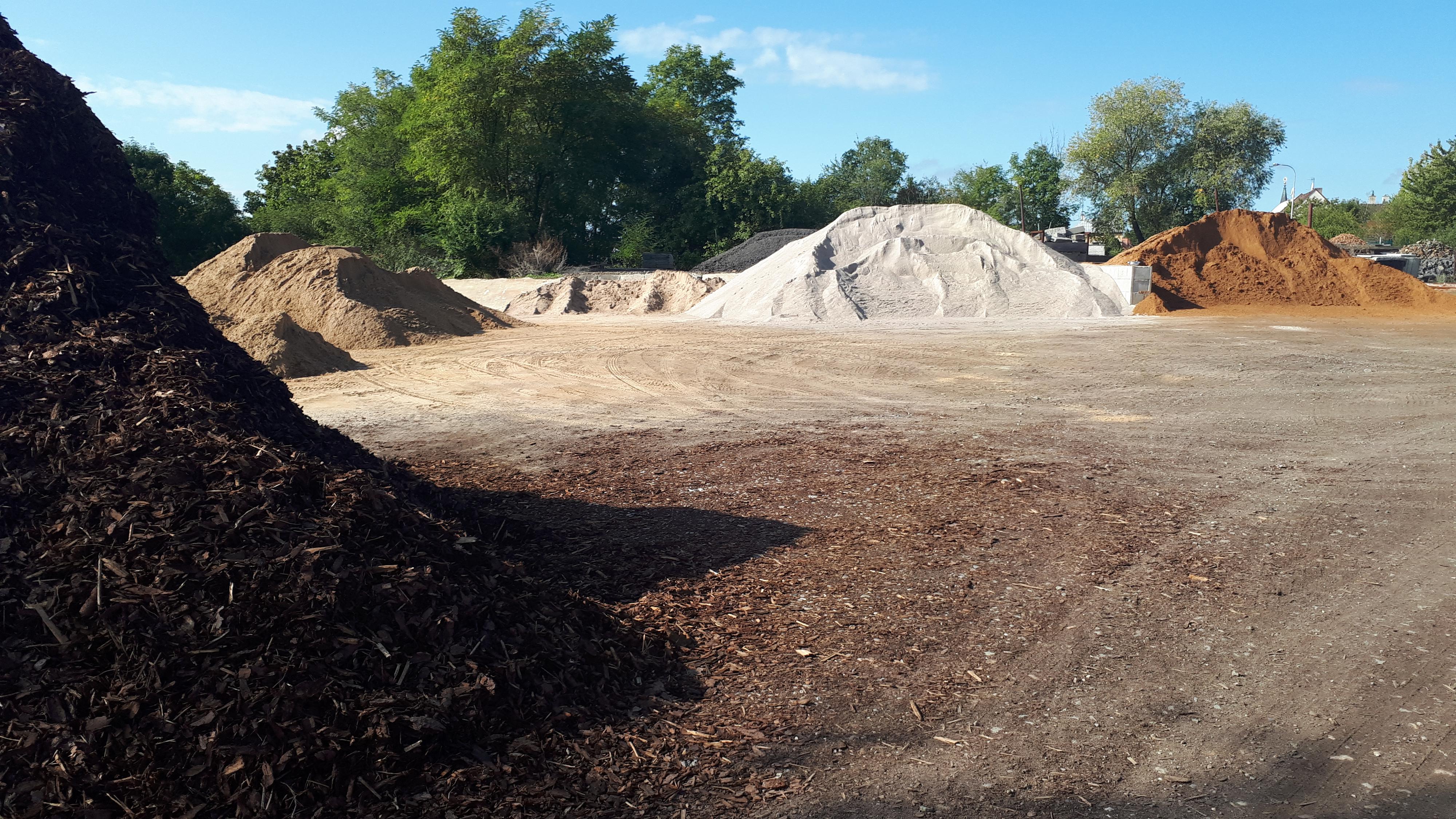 ŠVESTKA MB s.r.o. prodej písků foto 6