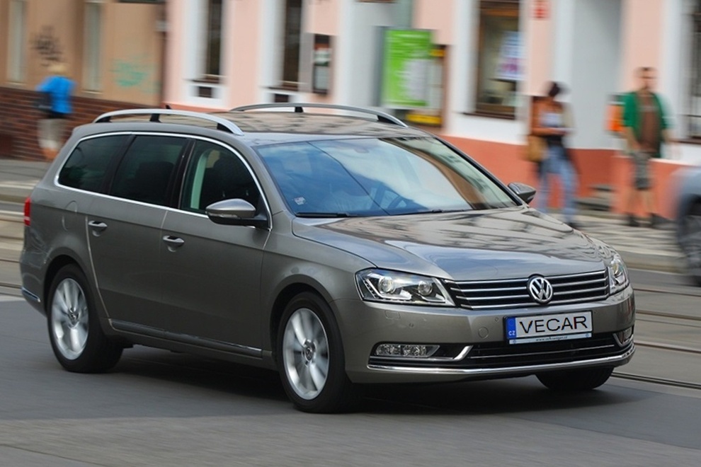 AUTOPŮJČOVNA VECAR Praha foto 5